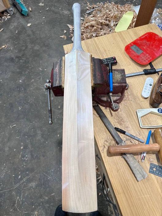 JPGavan Secret Willow Cricket Bat - 828