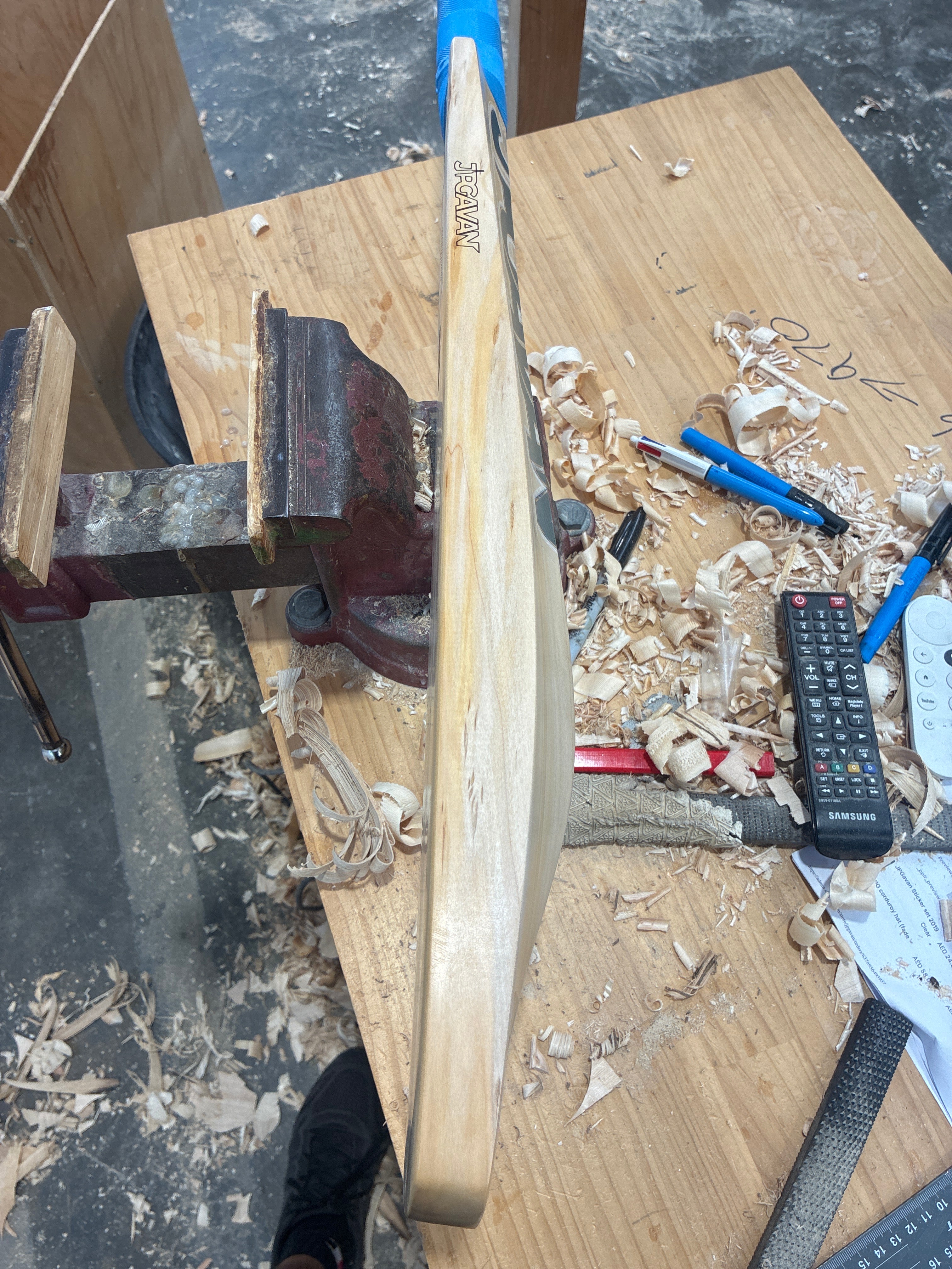 JPGavan Blue Cricket Bat - 262