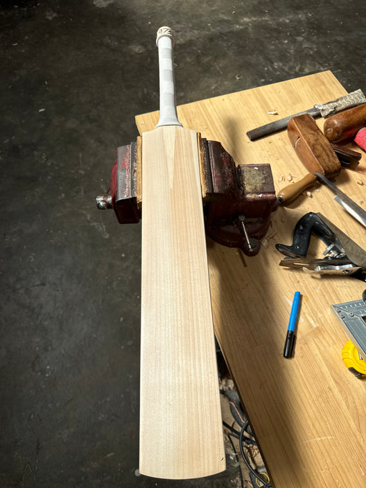 JPGavan Secret Willow Cricket Bat - 973