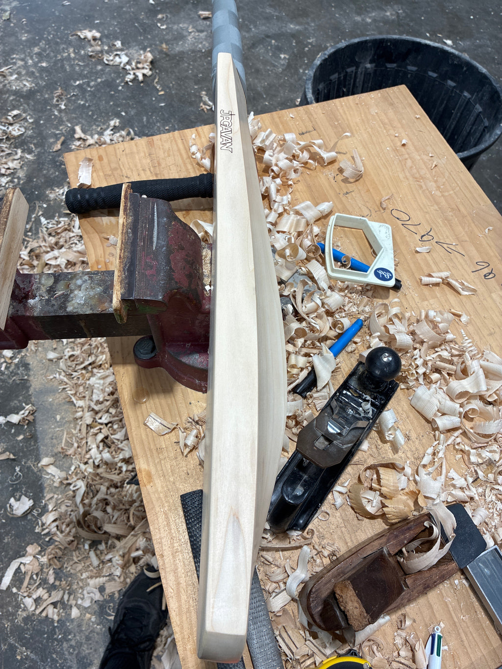 JPGavan Professional Plus Cricket Bat - 317