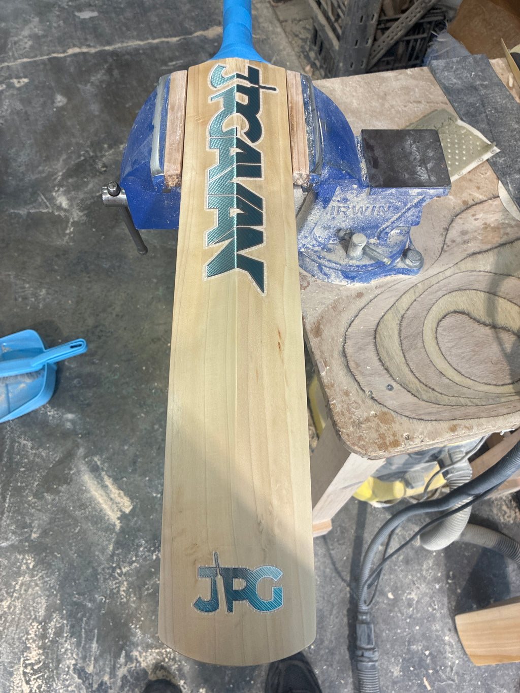 JPGavan Blue Cricket Bat - 280