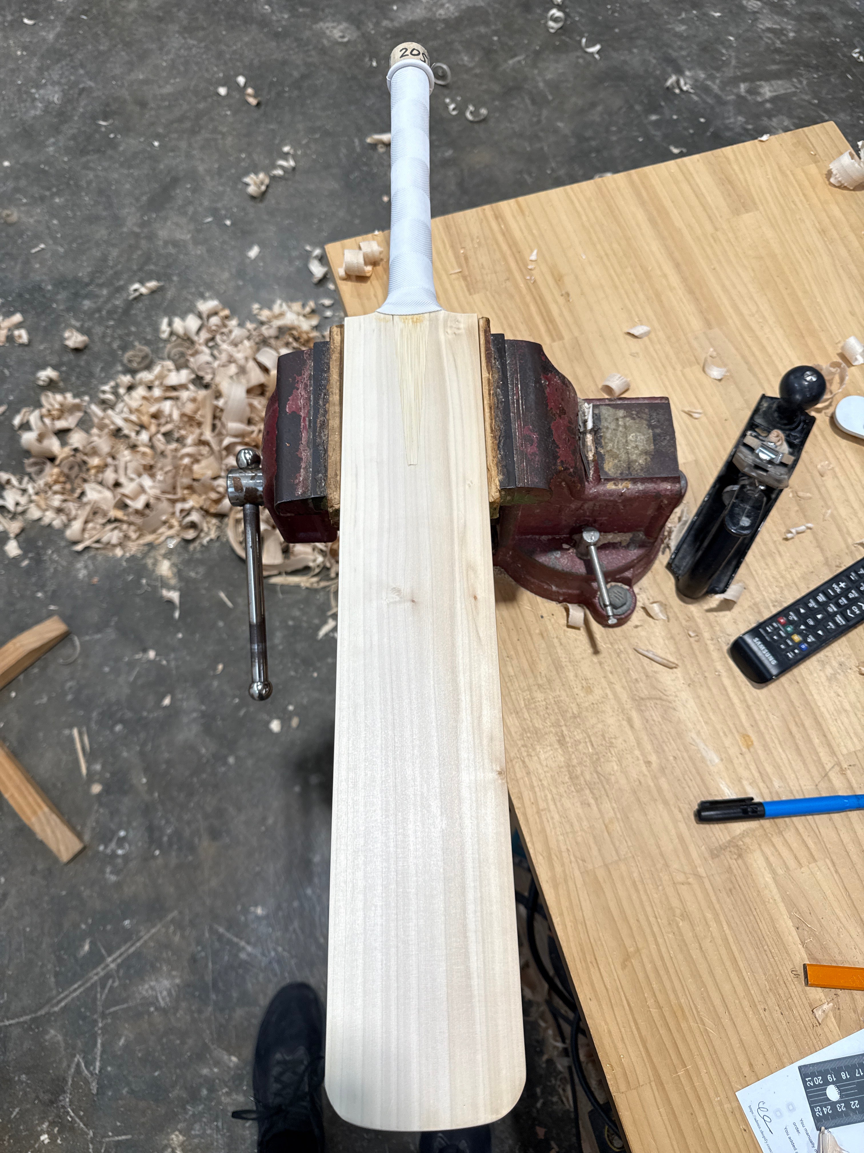 JPGavan Little Ripper+ G3 Cricket Bat - 205