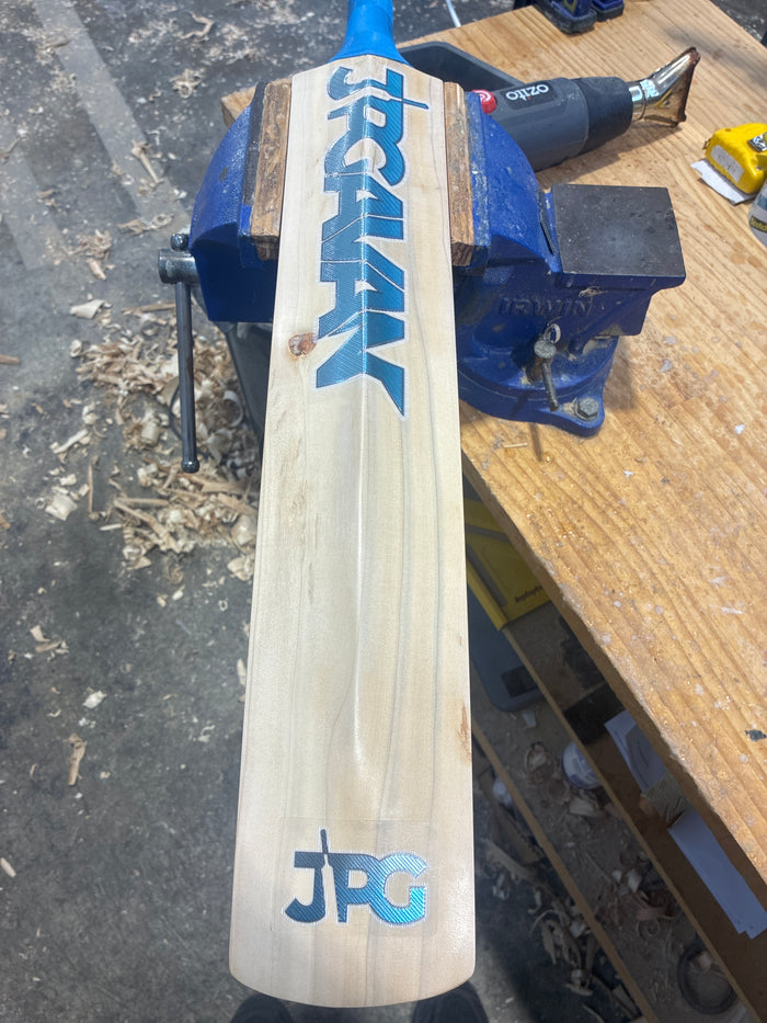 JPGavan Blue Cricket Bat - 252