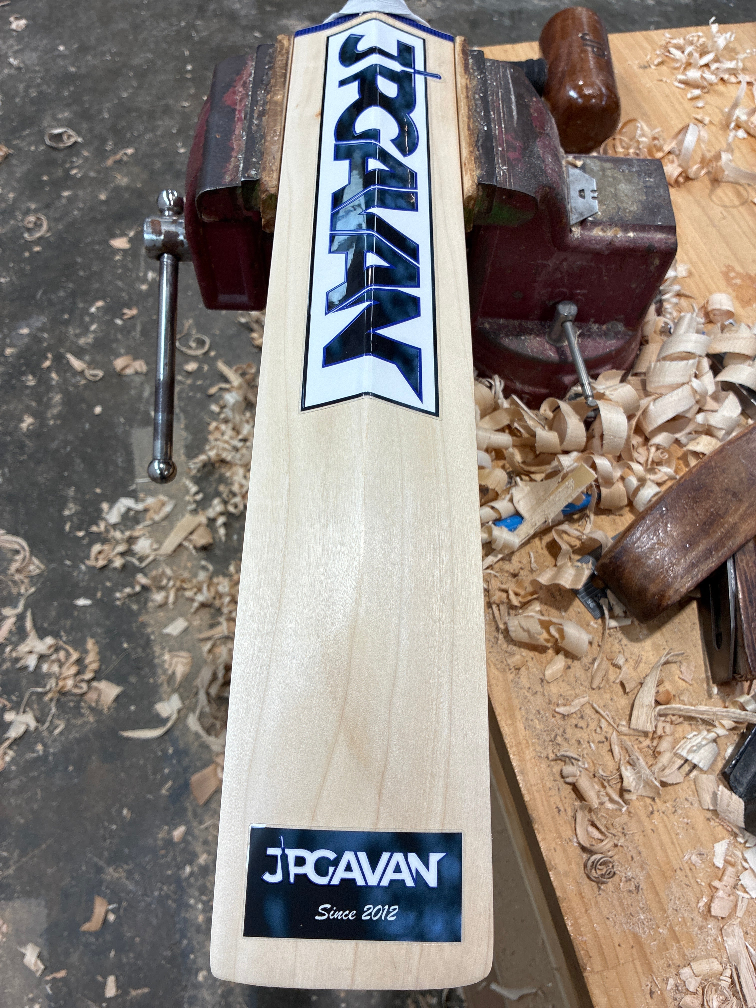 JPGavan Test Cricket Bat - Katie Mack Replica 1 of 2