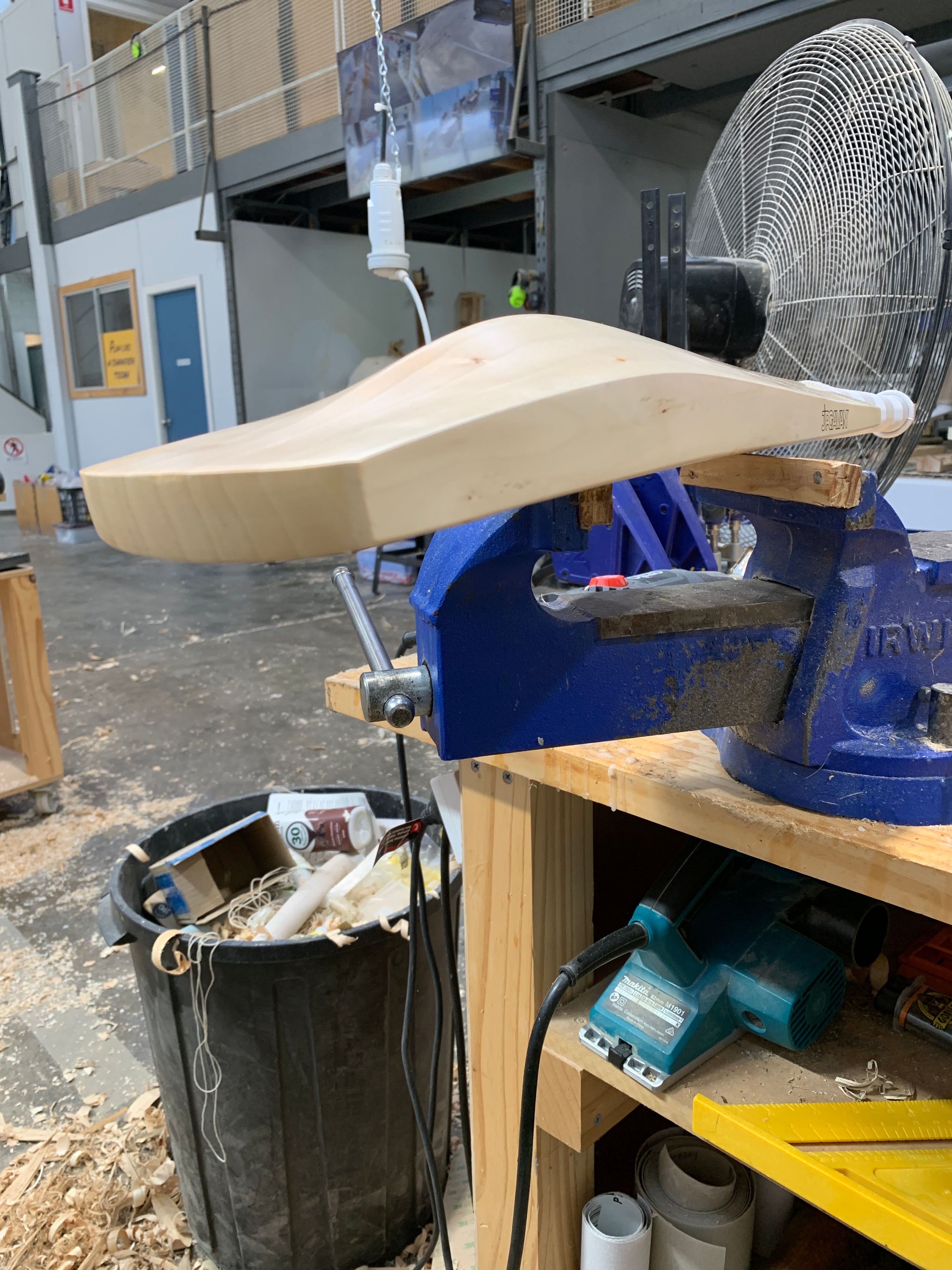 JPGavan Performance Cricket Bat - 118