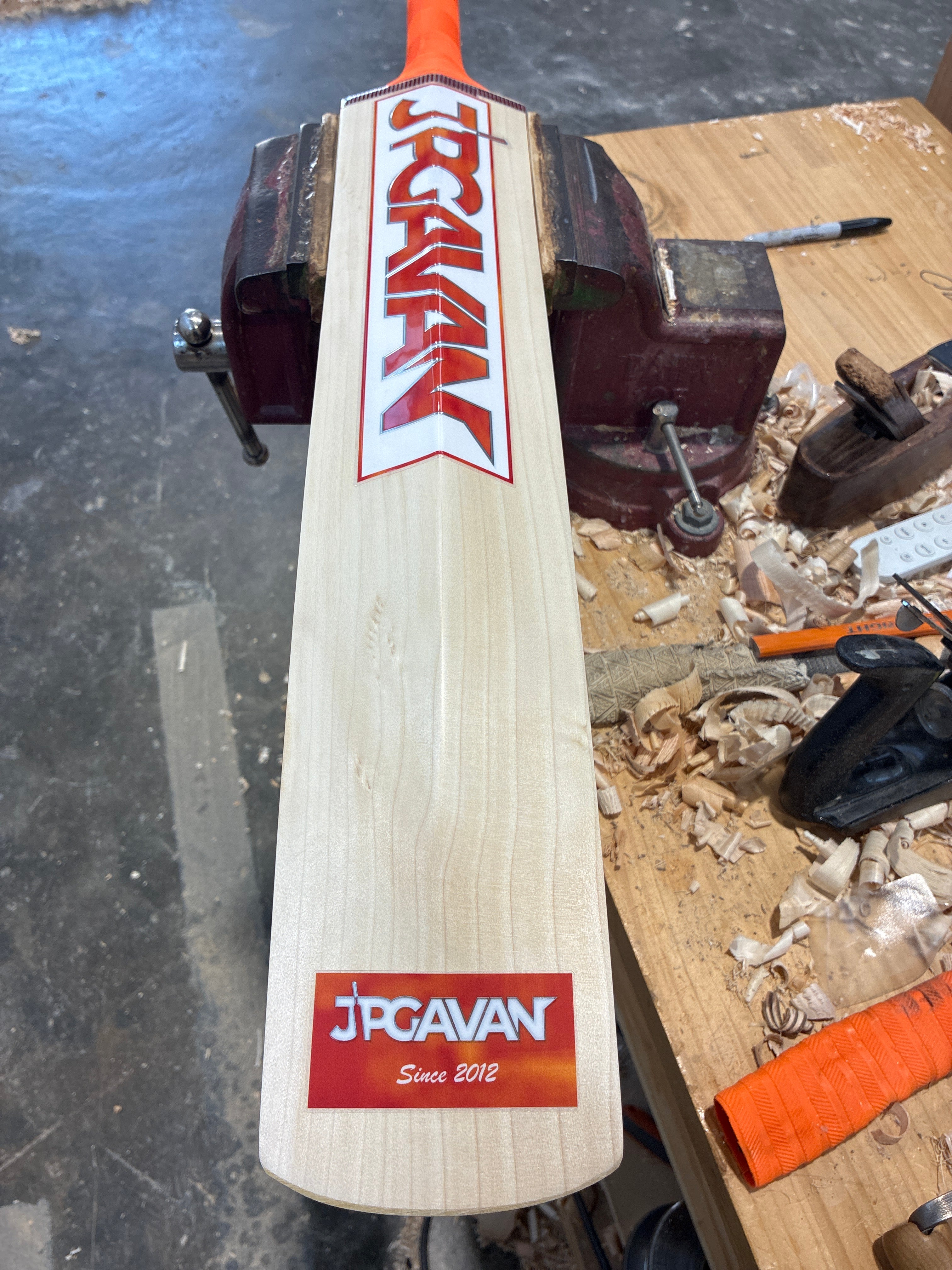JPGavan Dutch Willow G1 Cricket Bat - 288