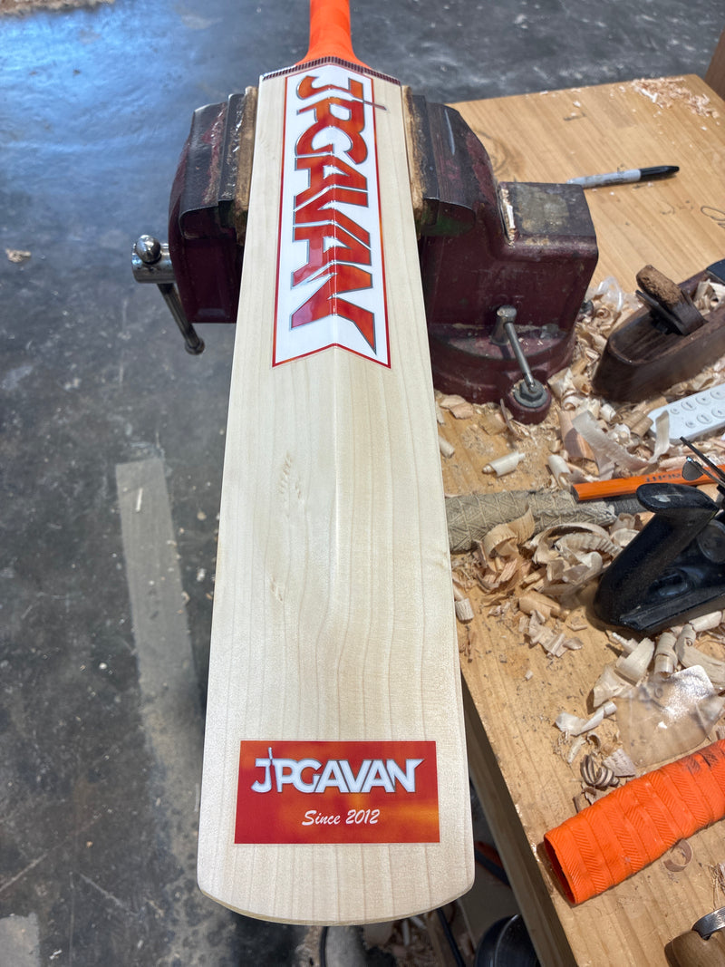 JPGavan Dutch Willow G1 Cricket Bat - 288