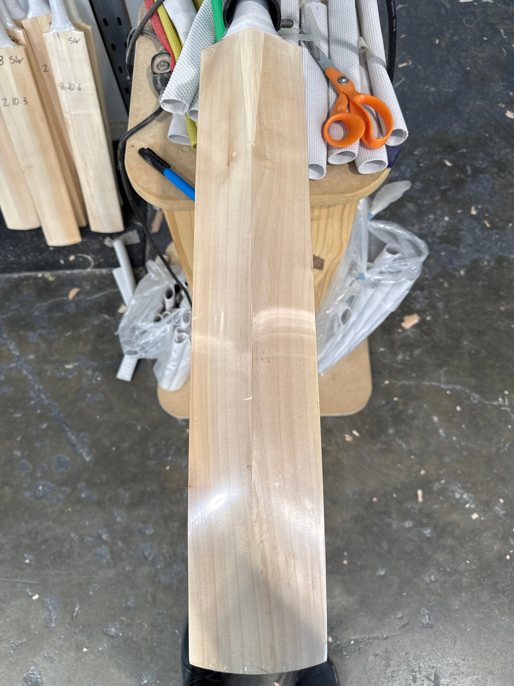 JPGavan Secret Willow Cricket Bat - 860