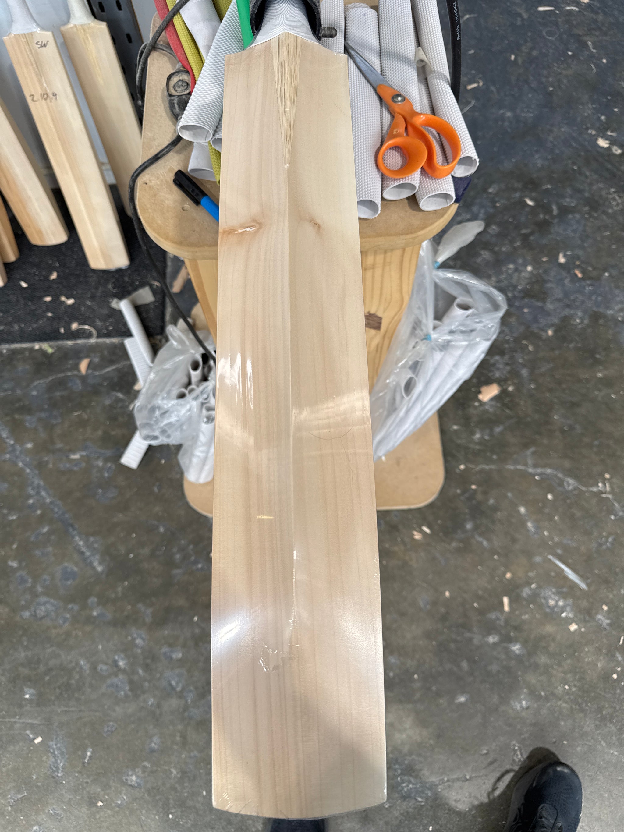 JPGavan Secret Willow Cricket Bat - 869