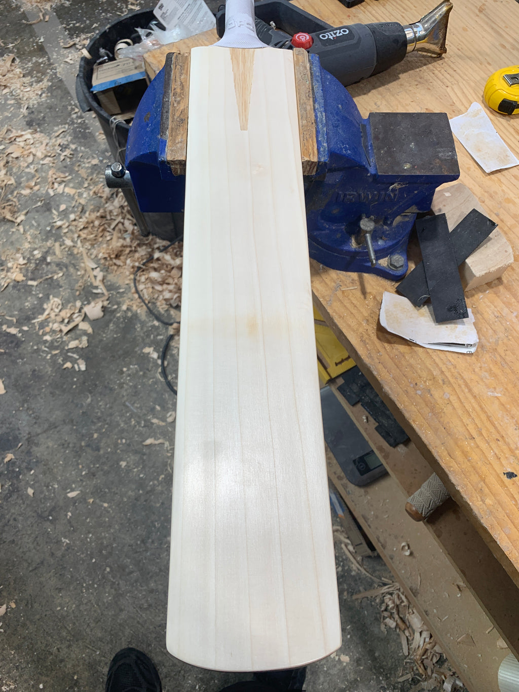 JPGavan Performance Cricket Bat - 181