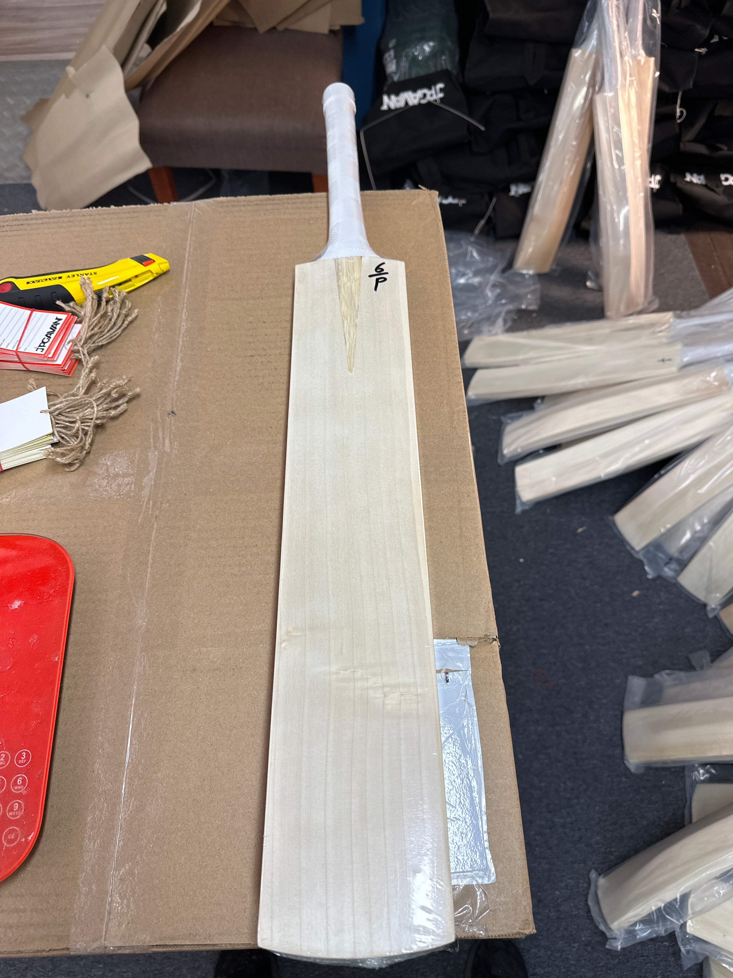 JPGavan Little Ripper+ G3 Cricket Bat - 101