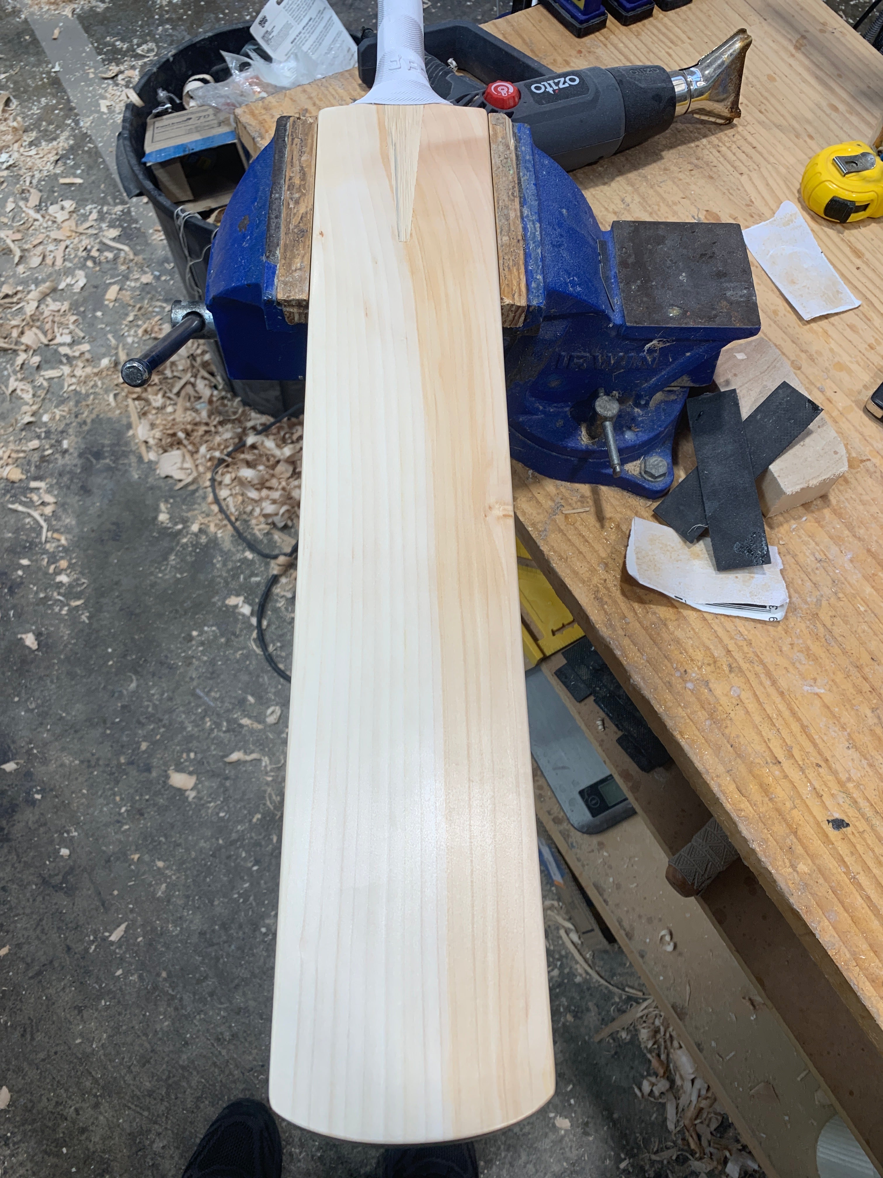 JPGavan Limited Edition Cricket Bat - 188