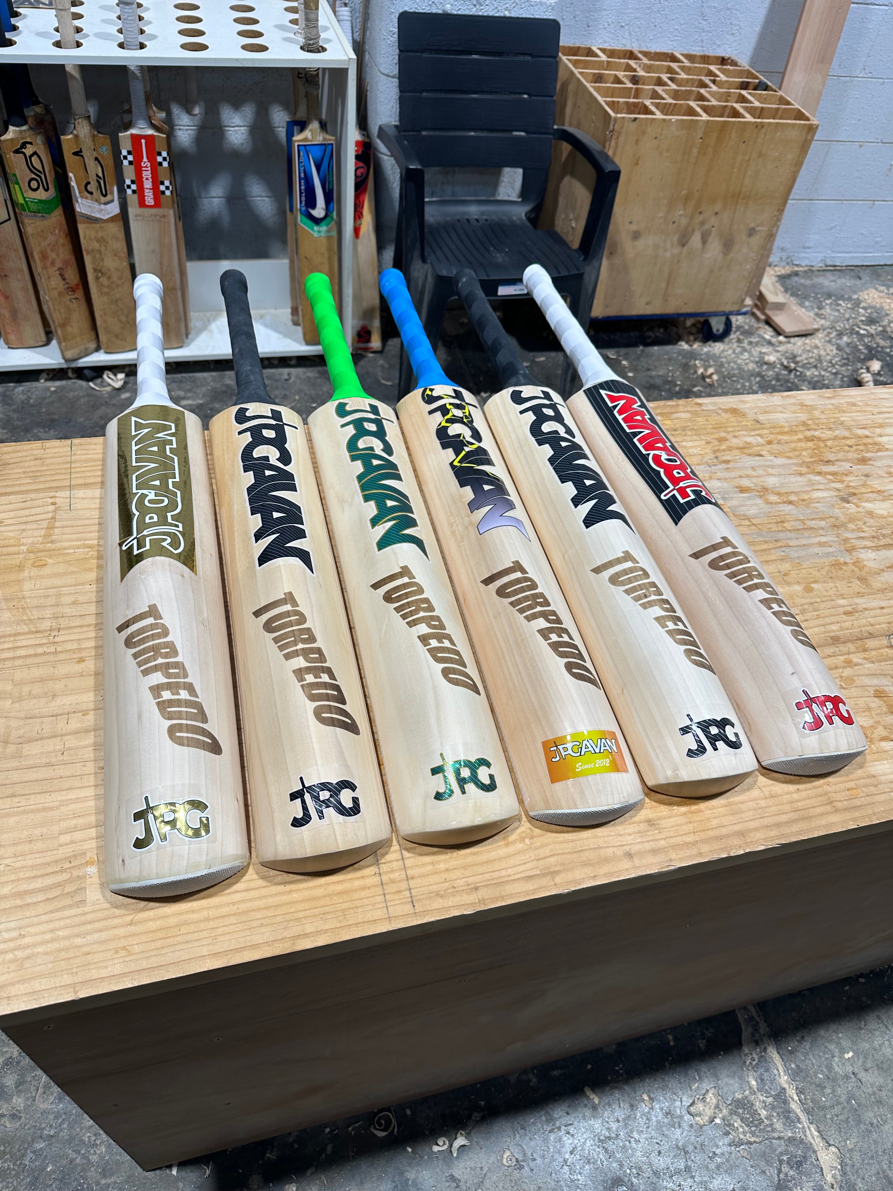 Custom JPGavan Torpedo Cricket Bat