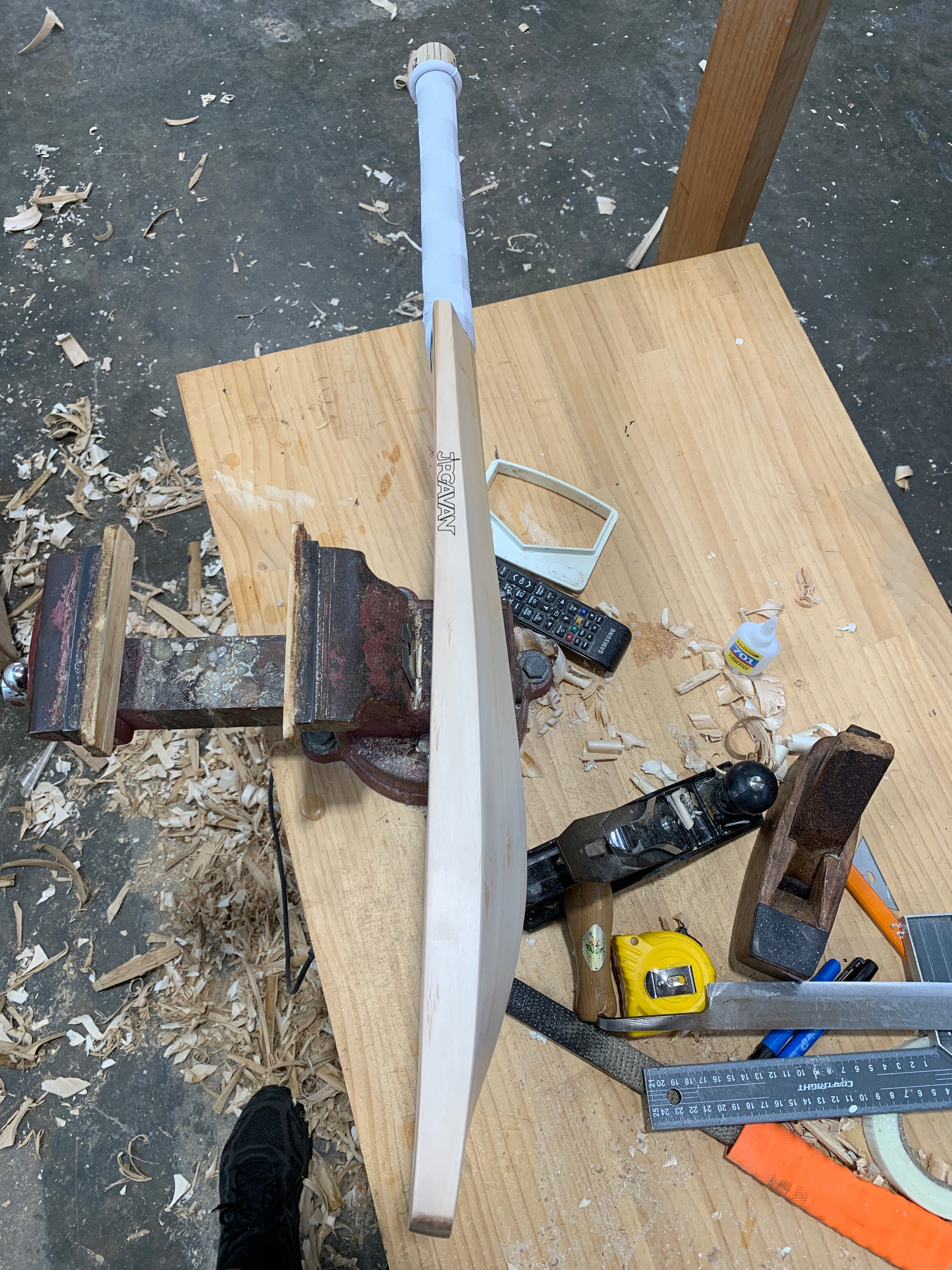 JPGavan Limited Edition Cricket Bat - 102