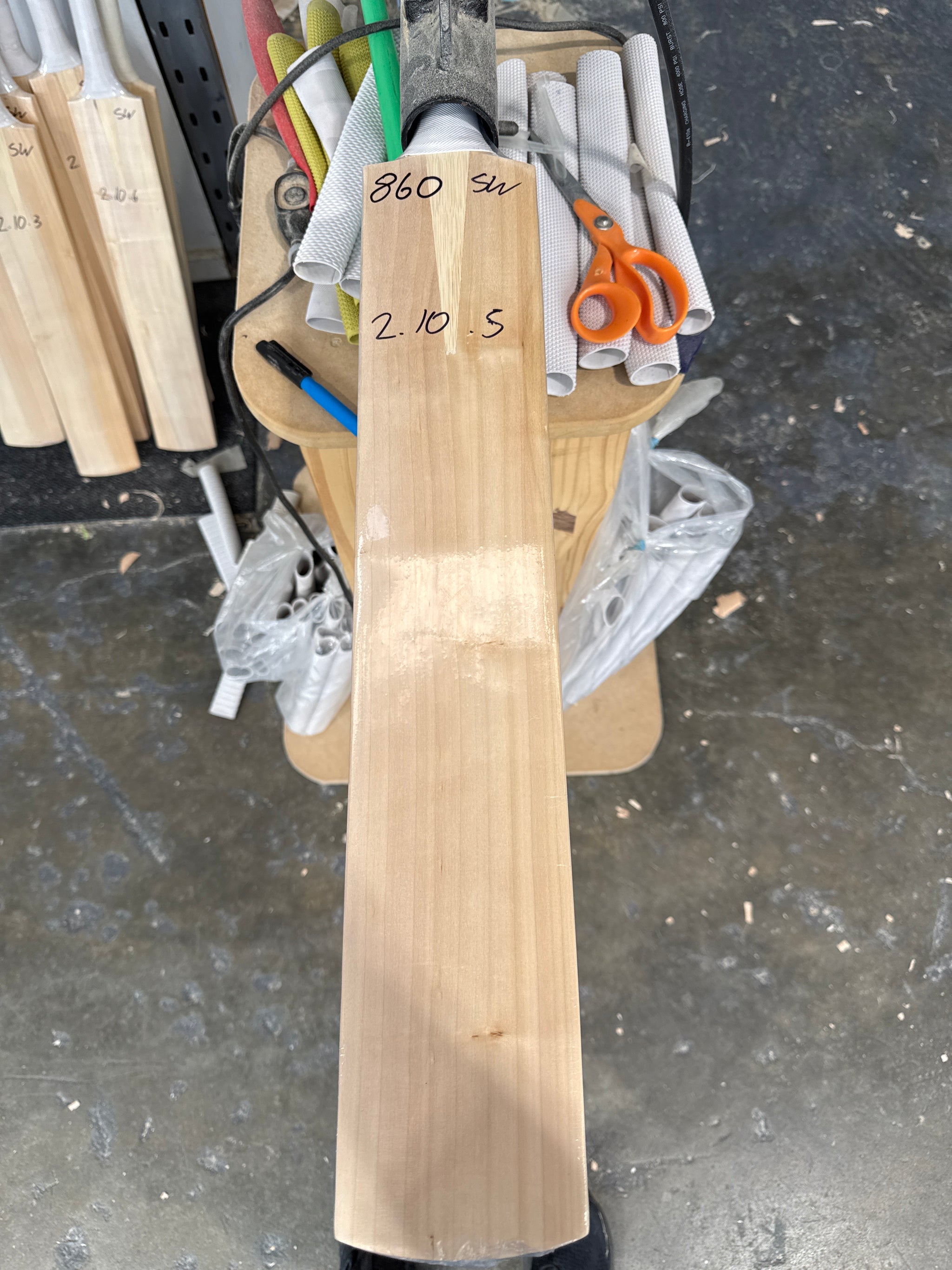 JPGavan Secret Willow Cricket Bat - 860