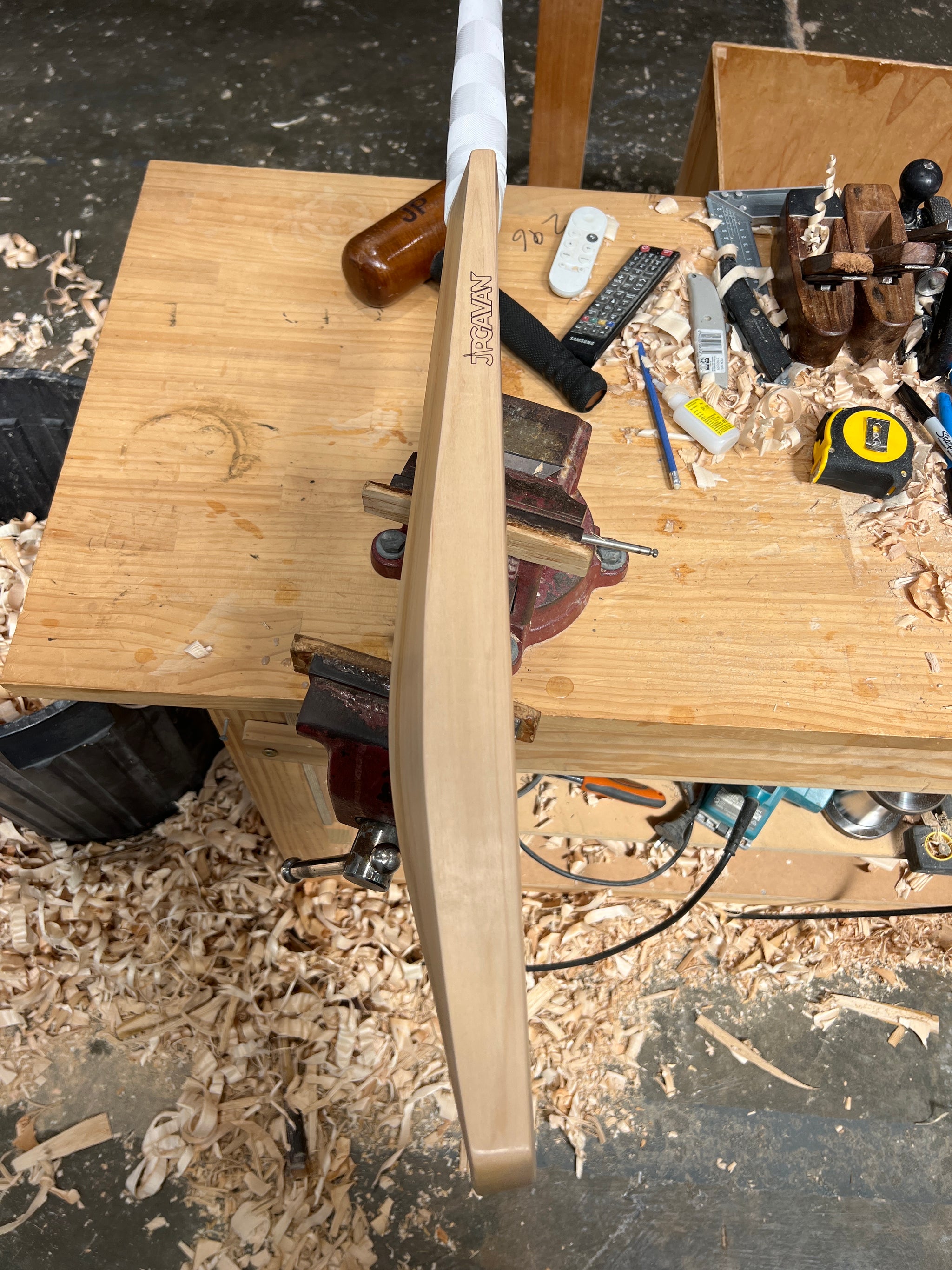 JPGavan Featherblade Cricket Bat - 387