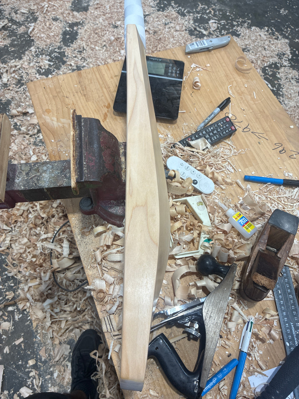 JPGavan Featherblade Cricket Bat - 232