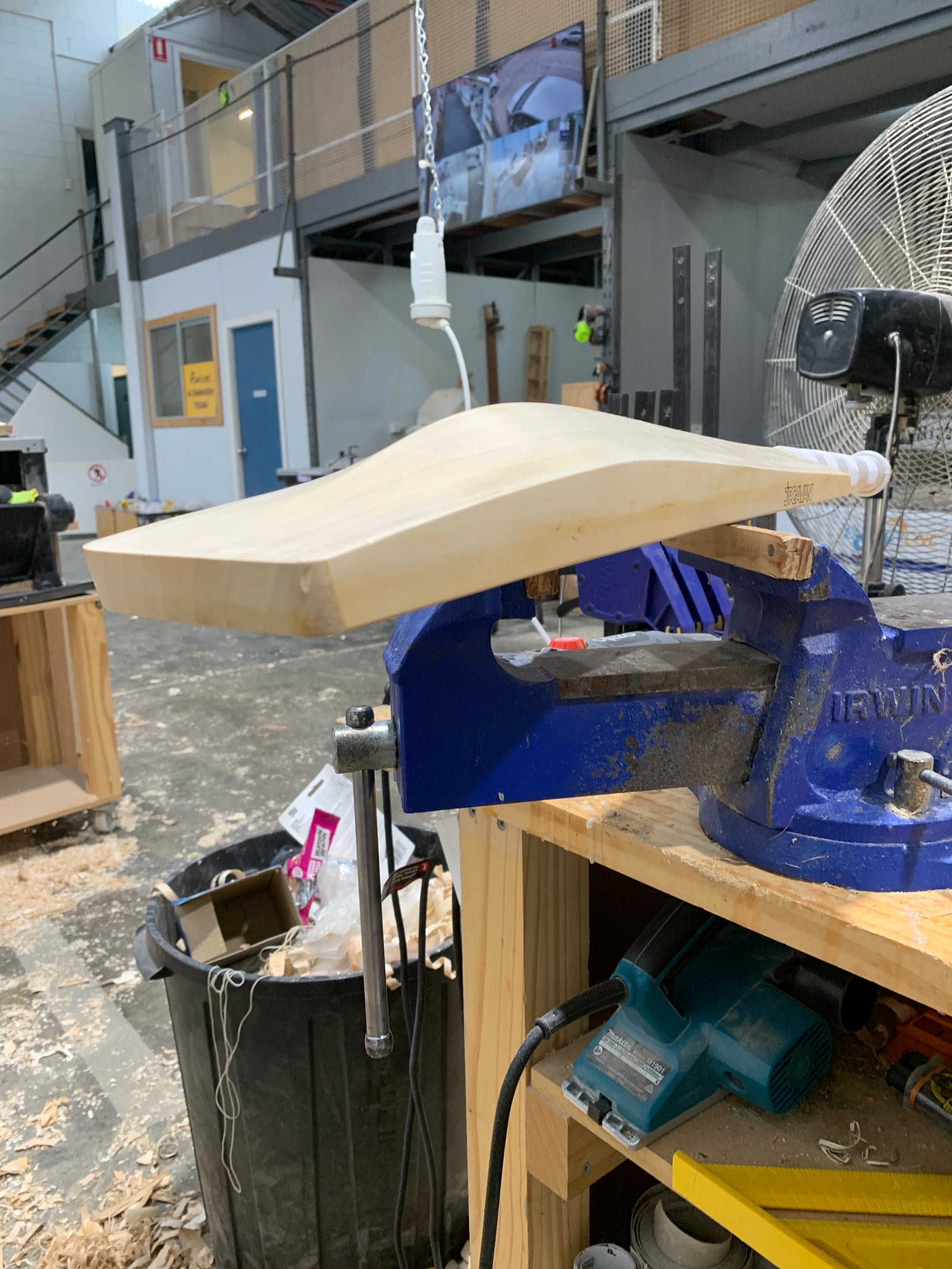 JPGavan Limited Edition Cricket Bat - 137