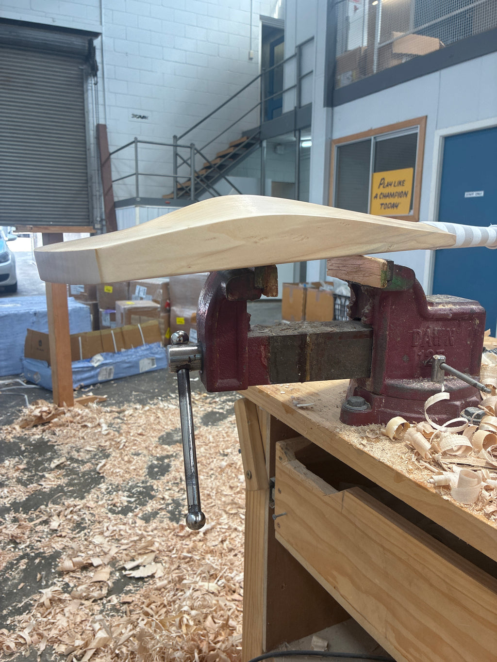 JPGavan Featherblade Cricket Bat - 232