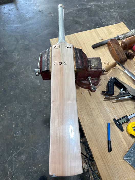 JPGavan Secret Willow Cricket Bat - 929