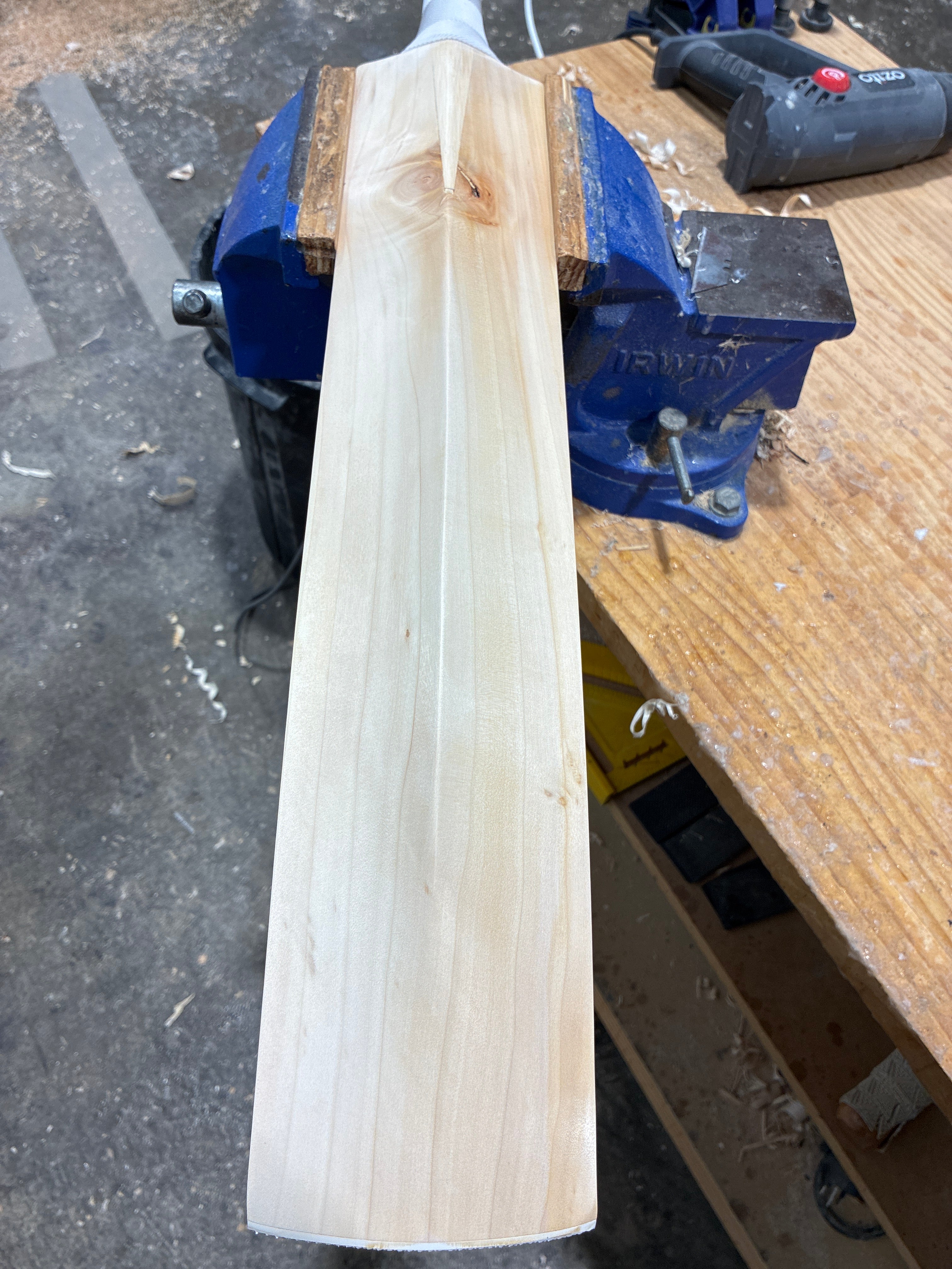 JPGavan Little Ripper+ G1 Cricket Bat - 57