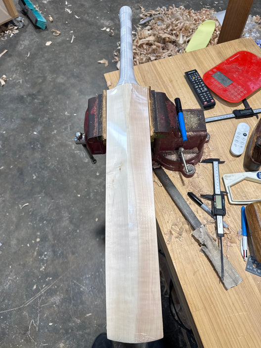 JPGavan Secret Willow Cricket Bat - 814