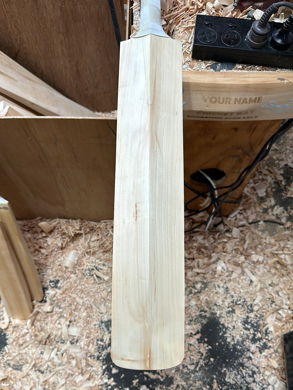 Little Ripper+ G3 Cricket Bat- 198