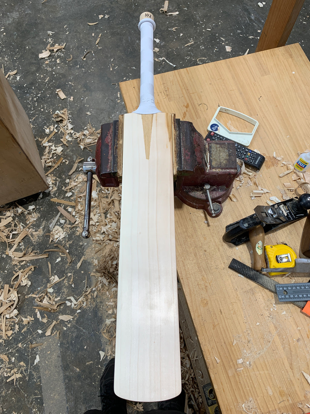 JPGavan Limited Edition Cricket Bat - 102