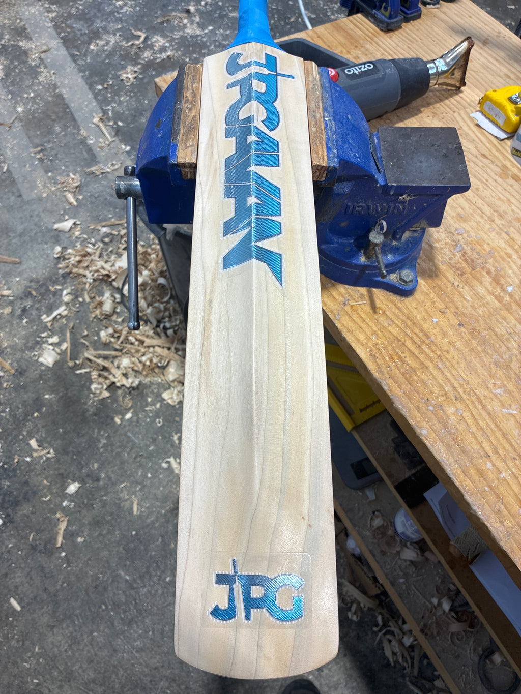 JPGavan Blue Cricket Bat - 255