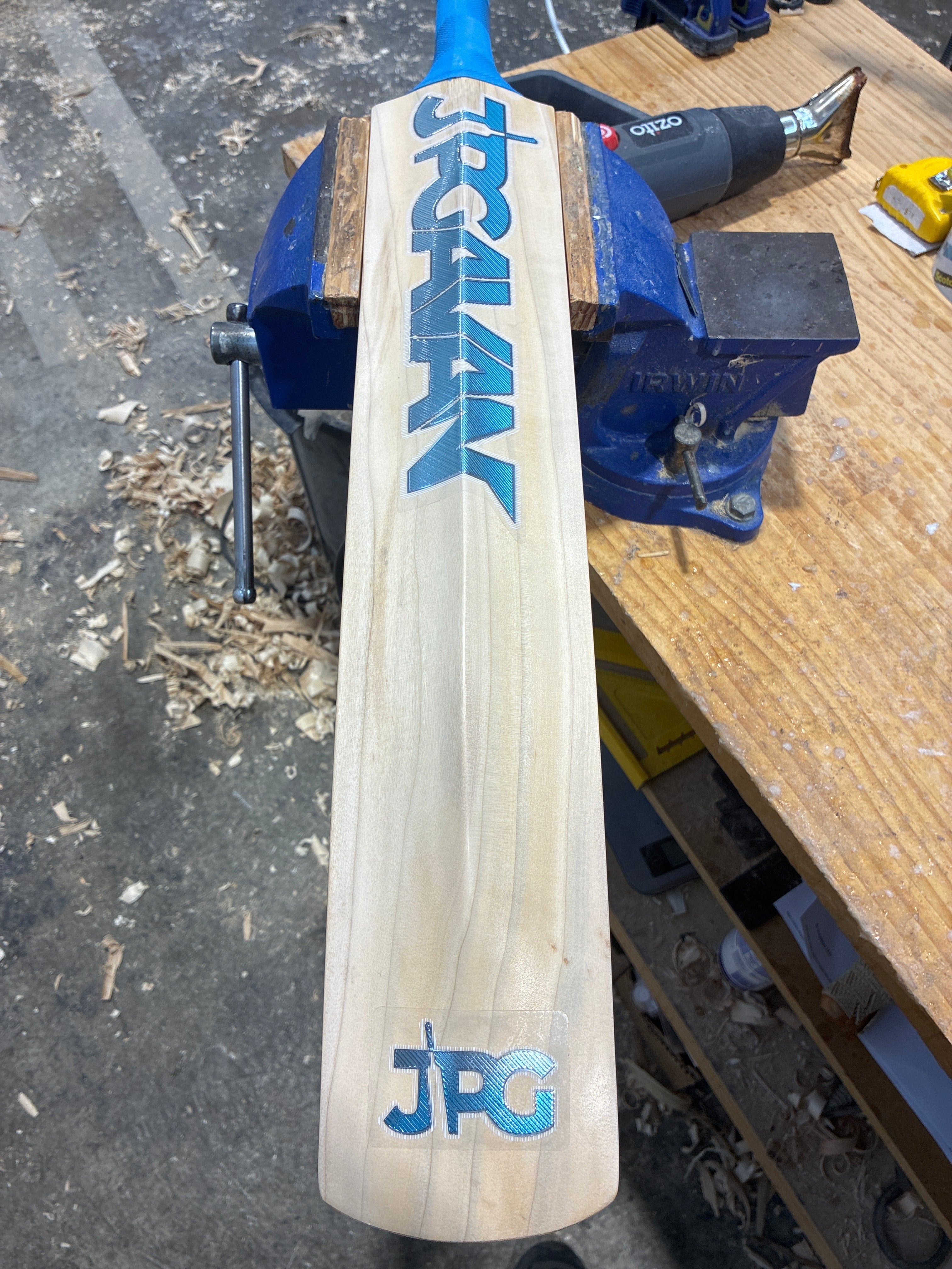 JPGavan Blue Cricket Bat - 255