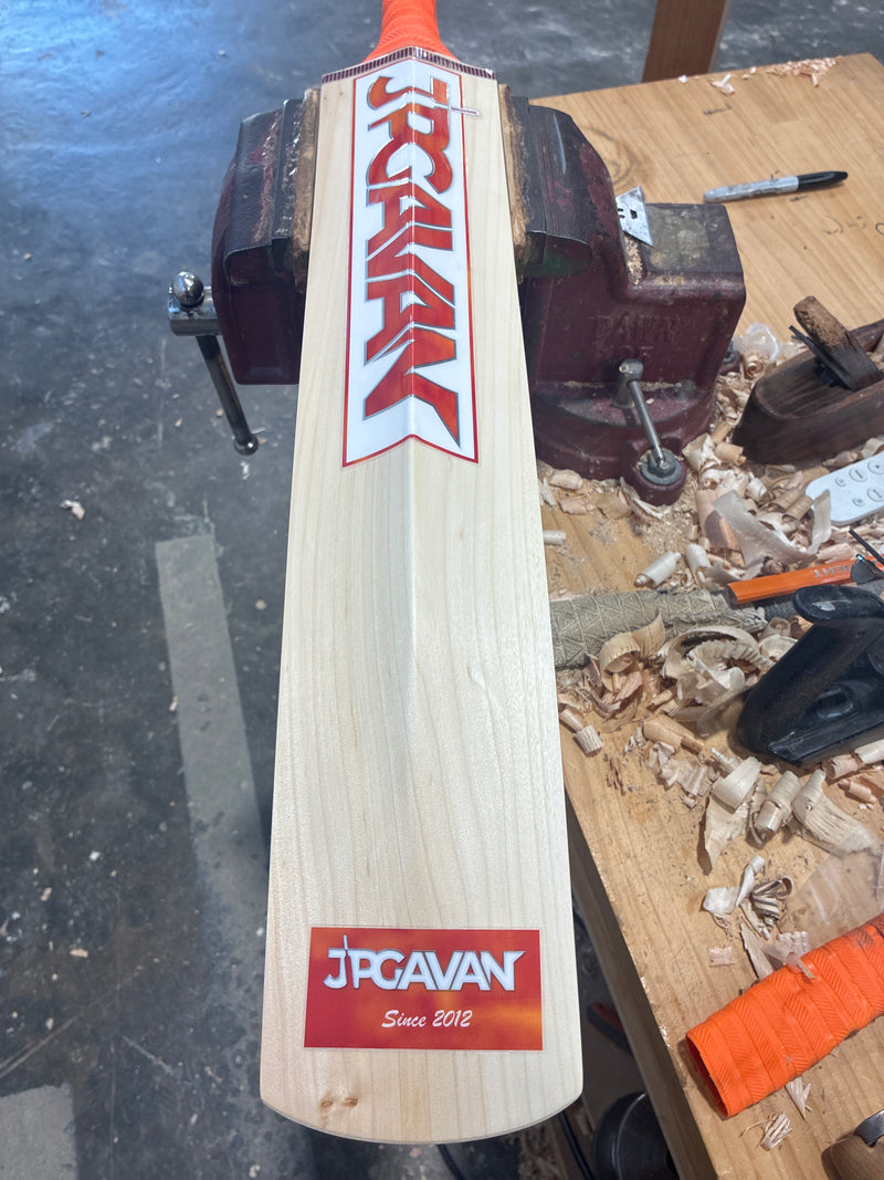 JPGavan Dutch Willow G1 Cricket Bat - 301
