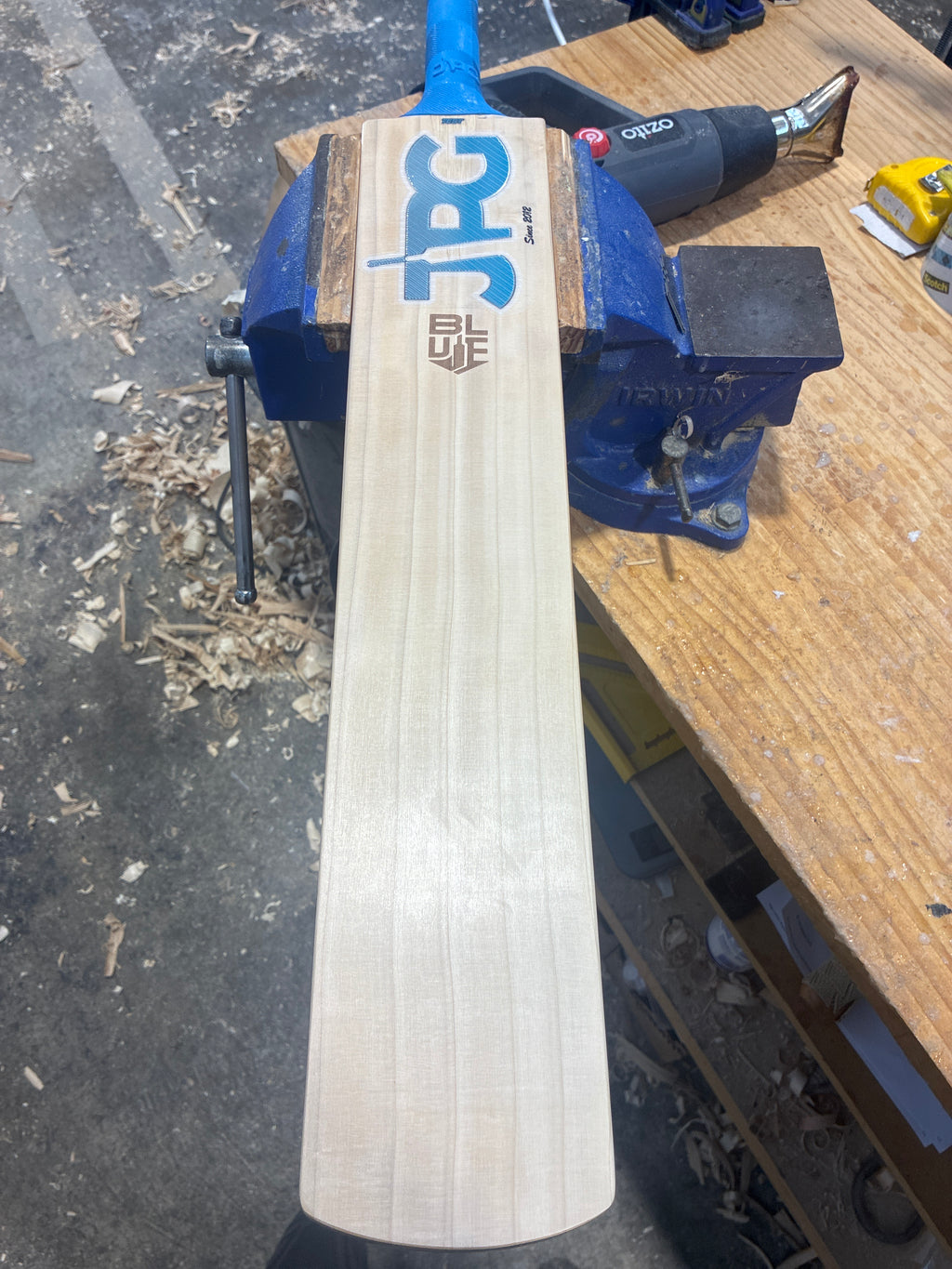 JPGavan Blue Cricket Bat - 252