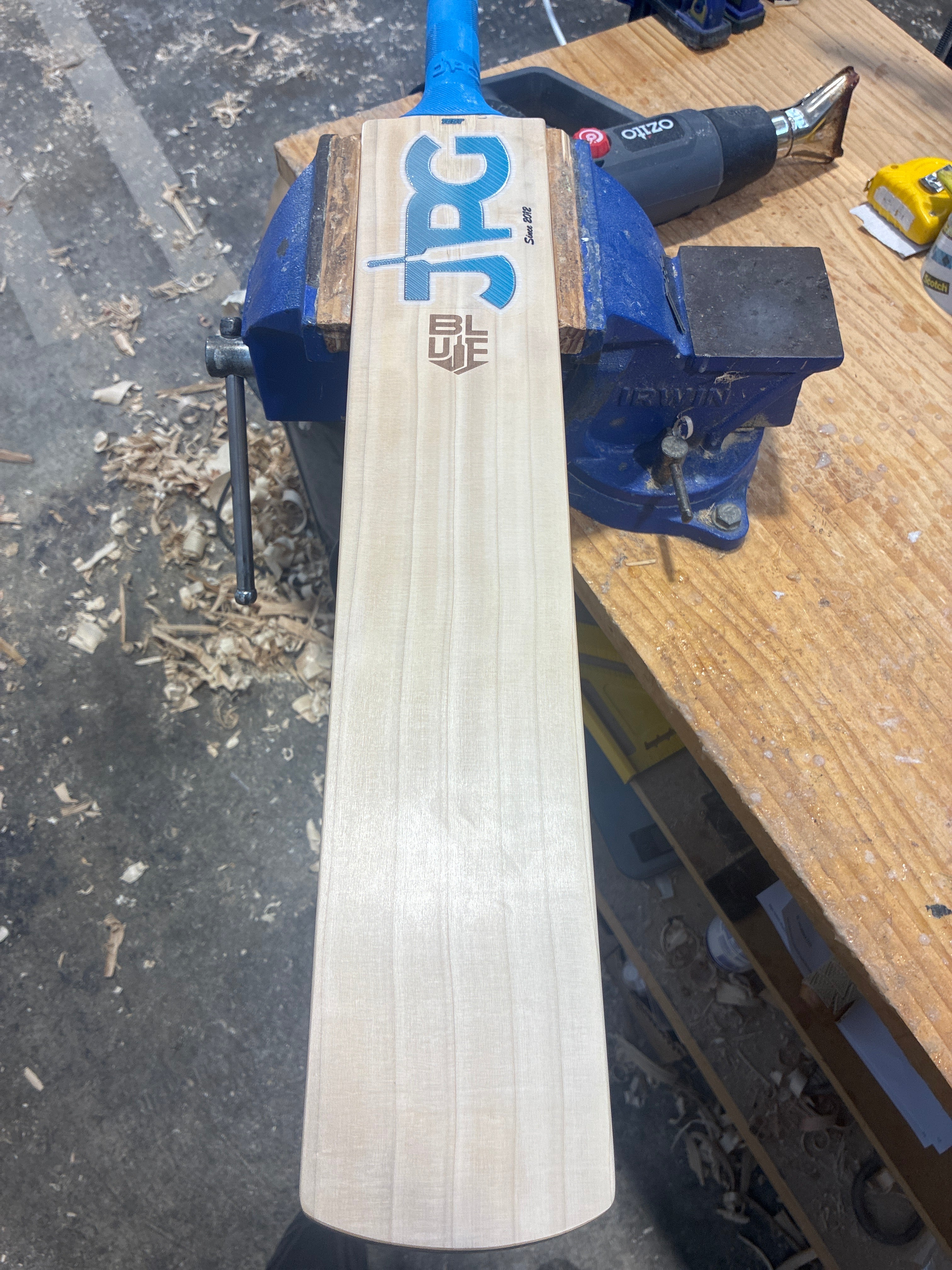 JPGavan Blue Cricket Bat - 252