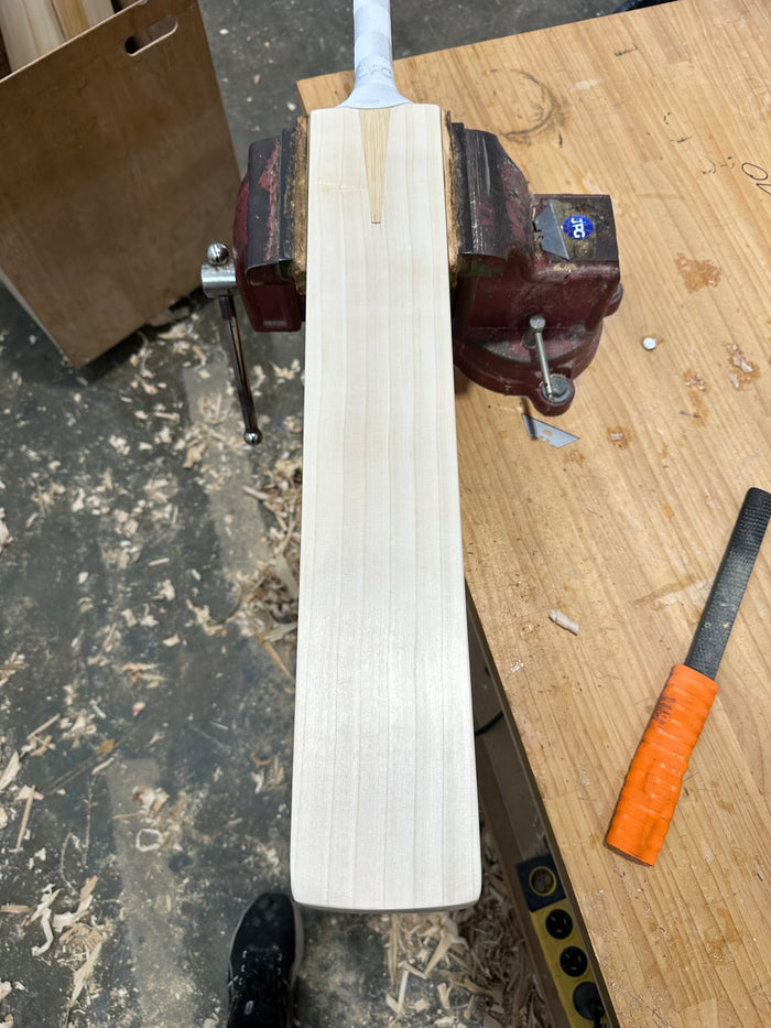 JPGavan Limited Edition Cricket Bat - 475