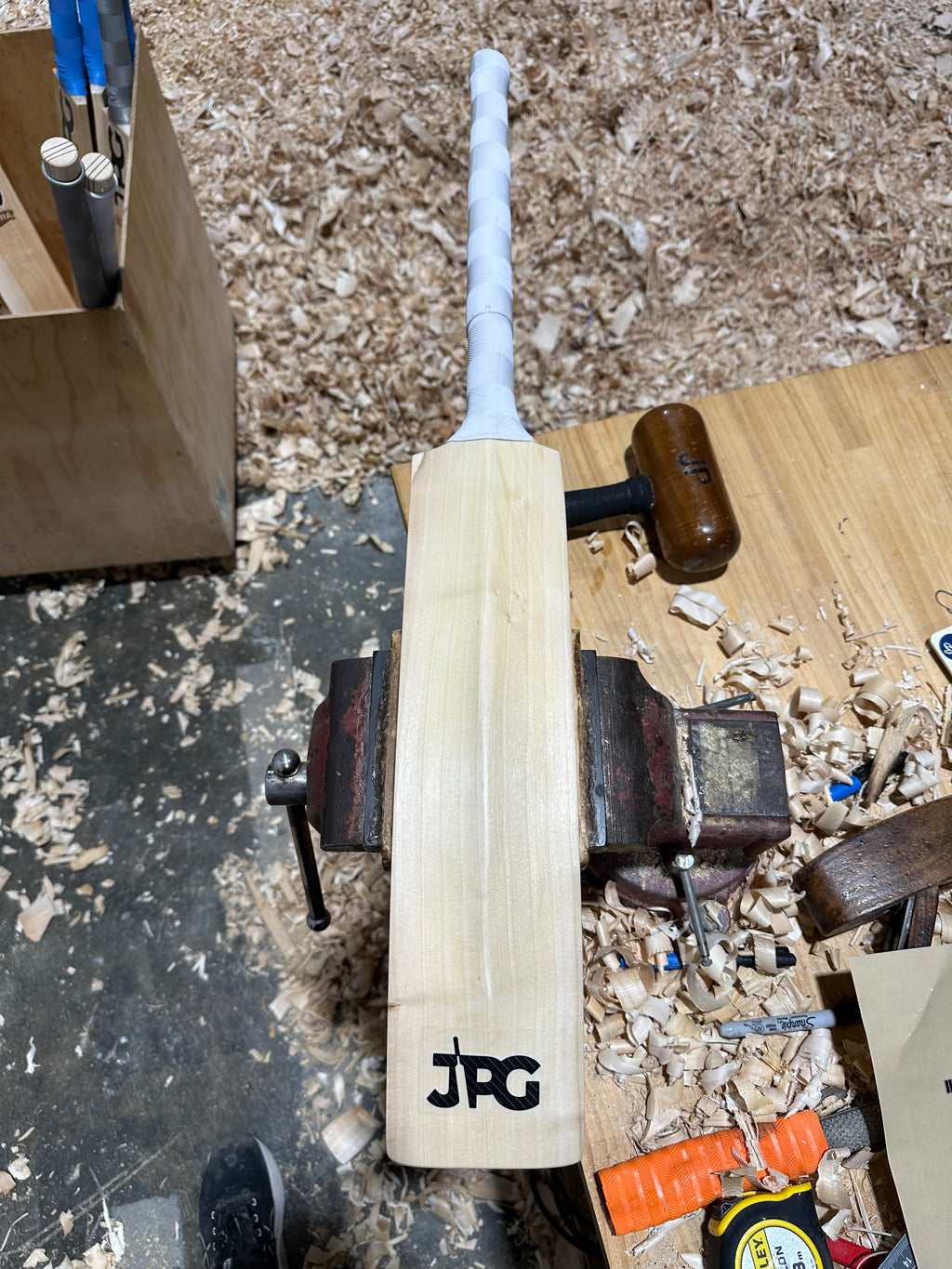 JPGavan Contra Cricket Bat - 242