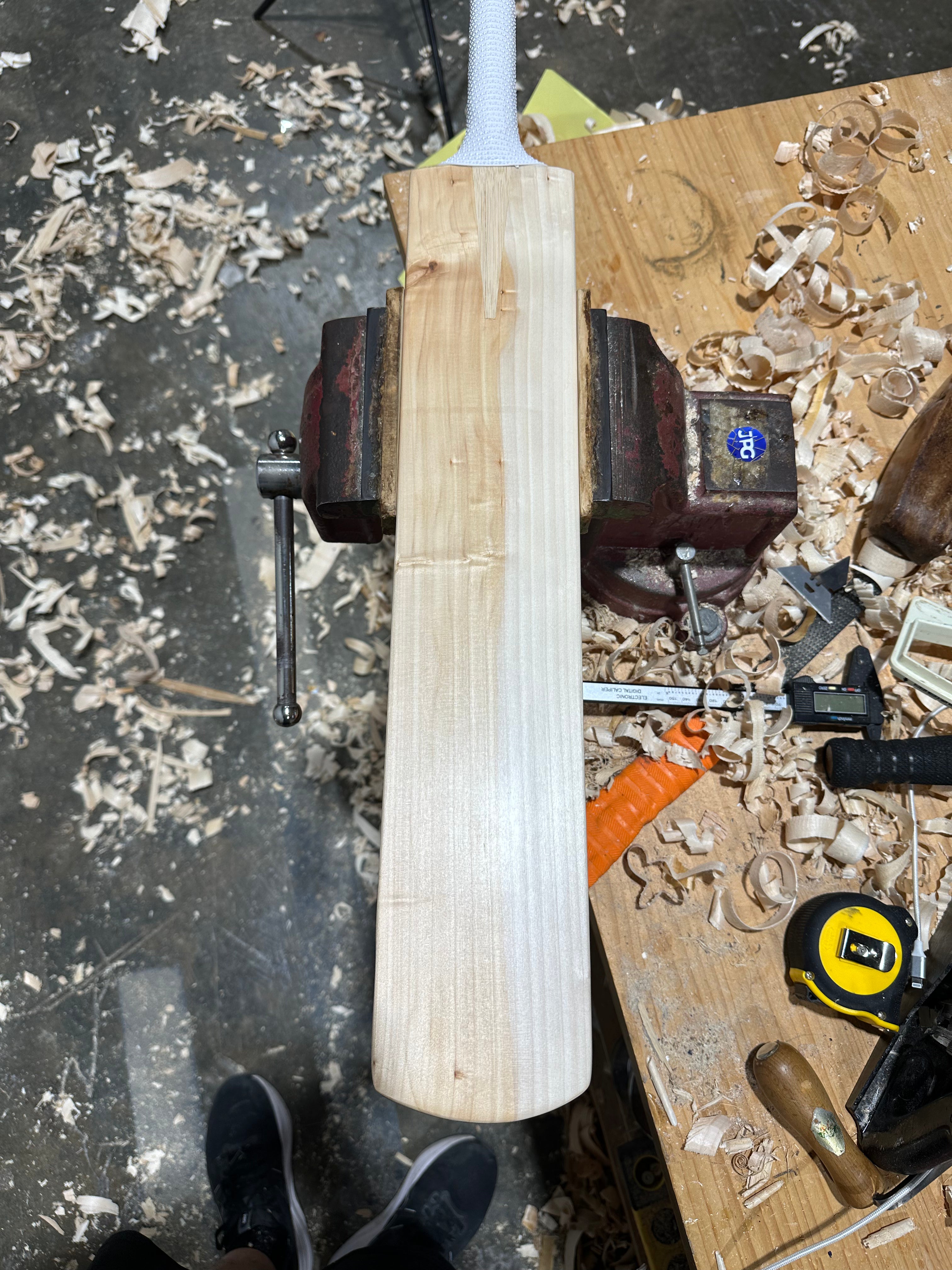 JPGavan Performance Cricket Bat - 544 Torpedo