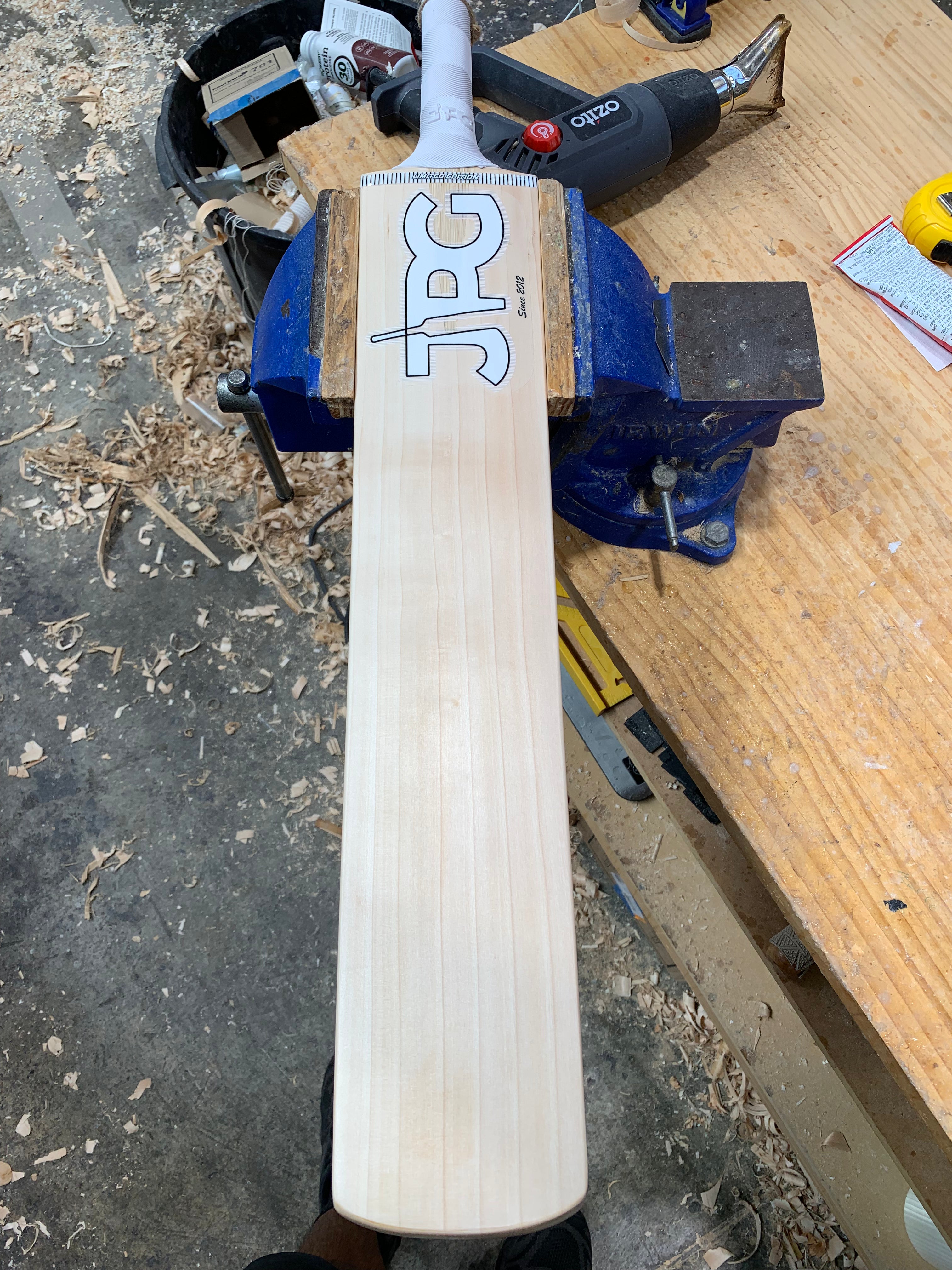 JPGavan Limited Edition Cricket Bat - 100