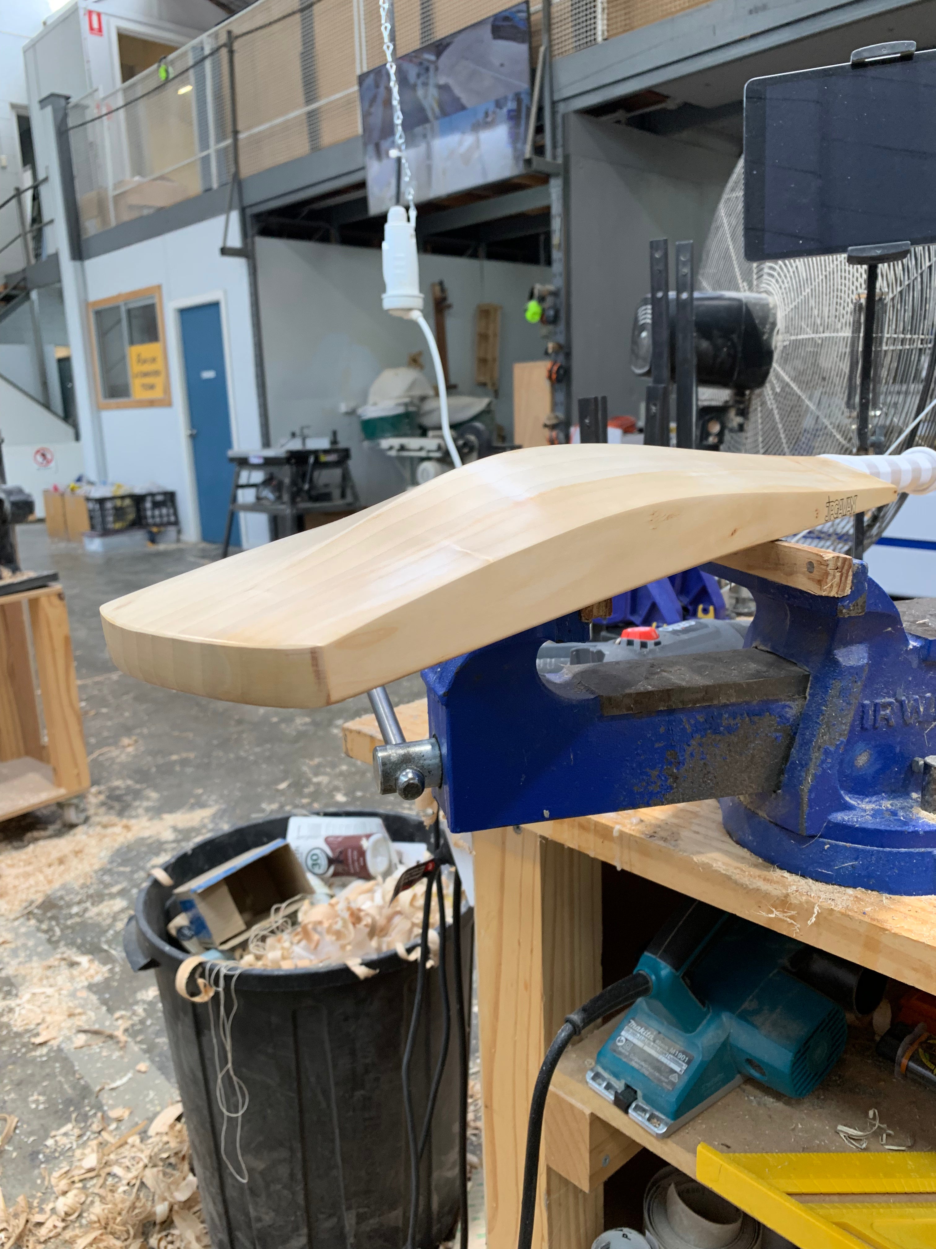 JPGavan Performance Cricket Bat - 126