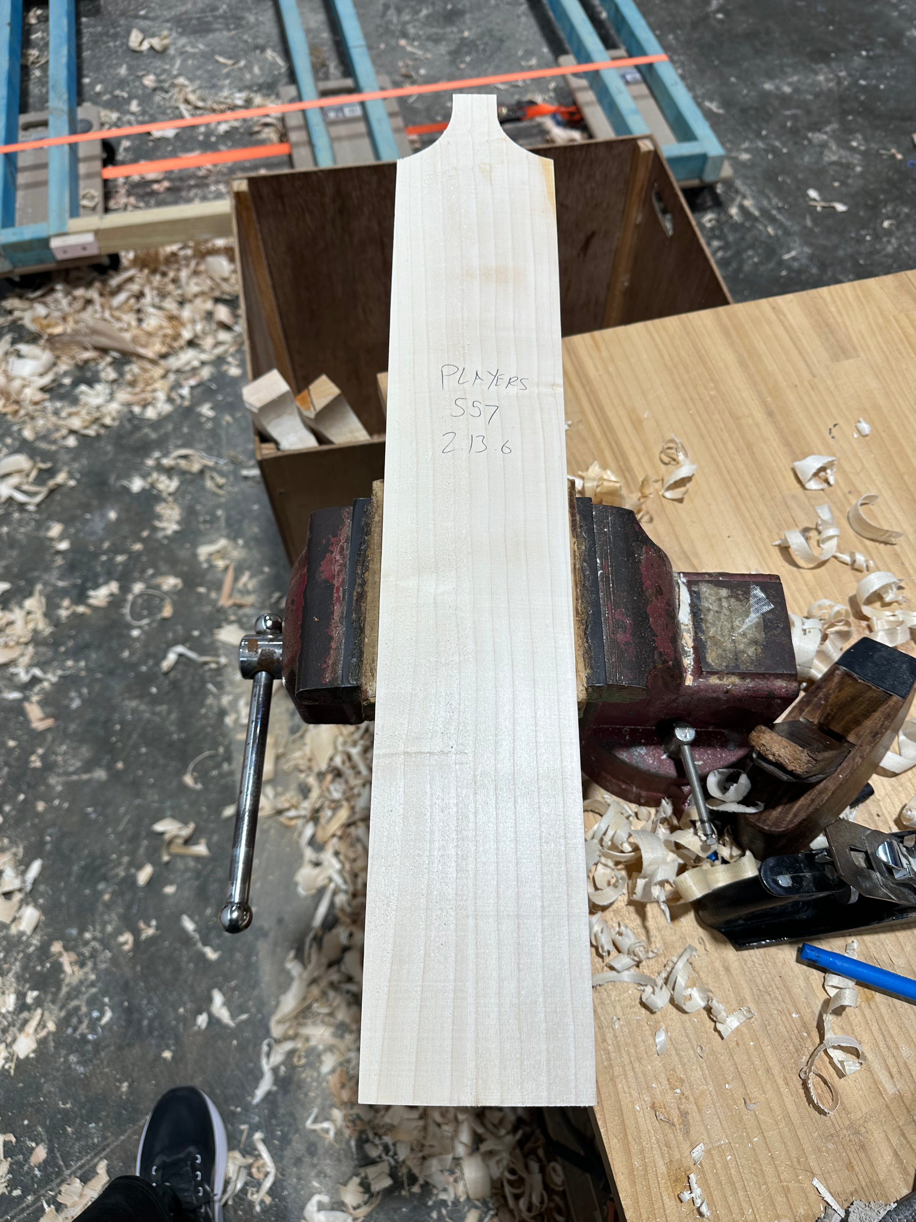 JPGavan Featherblade - 557