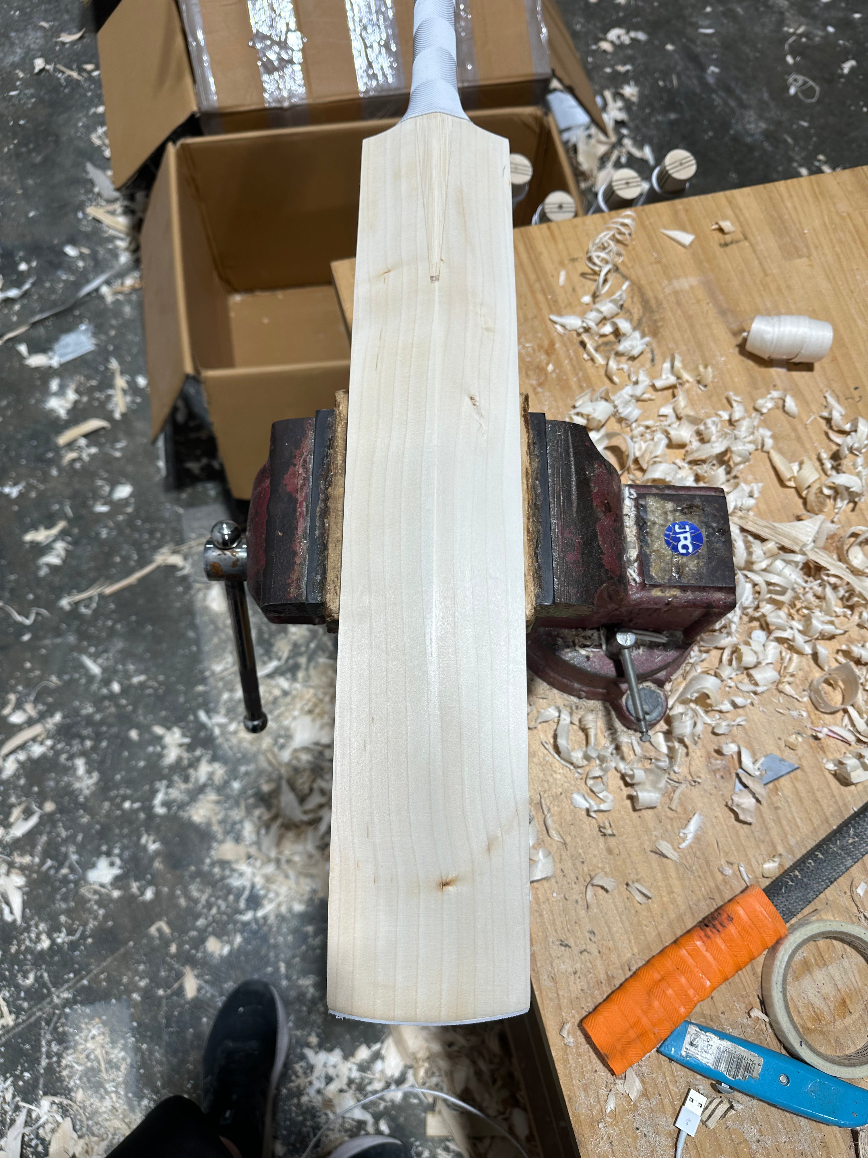 JPGavan Little Ripper+ G1 Cricket Bat - A60