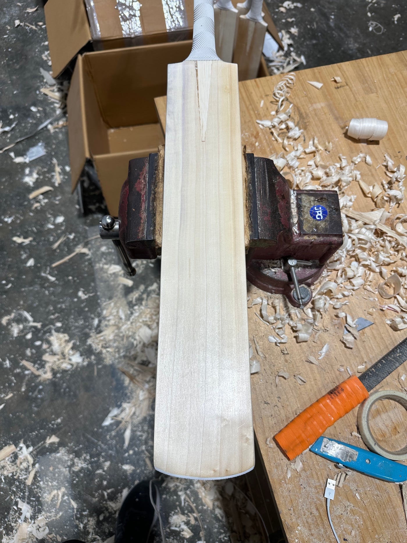 JPGavan Little Ripper+ G1 Cricket Bat - A68