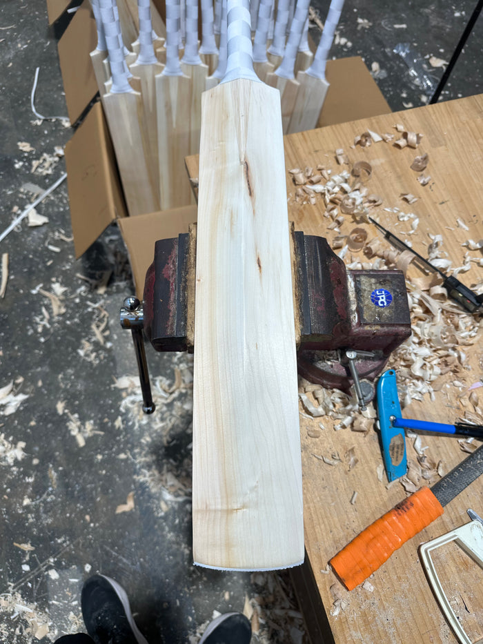 JPGavan Little Ripper+ G3 Cricket Bat - A101