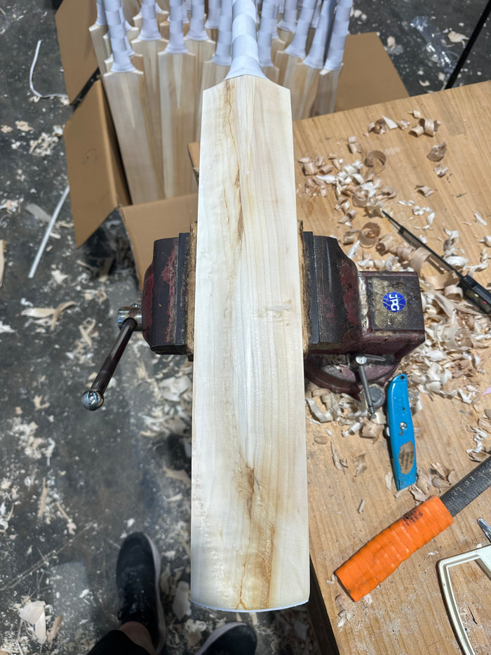 JPGavan Little Ripper+ G3 Cricket Bat - A105