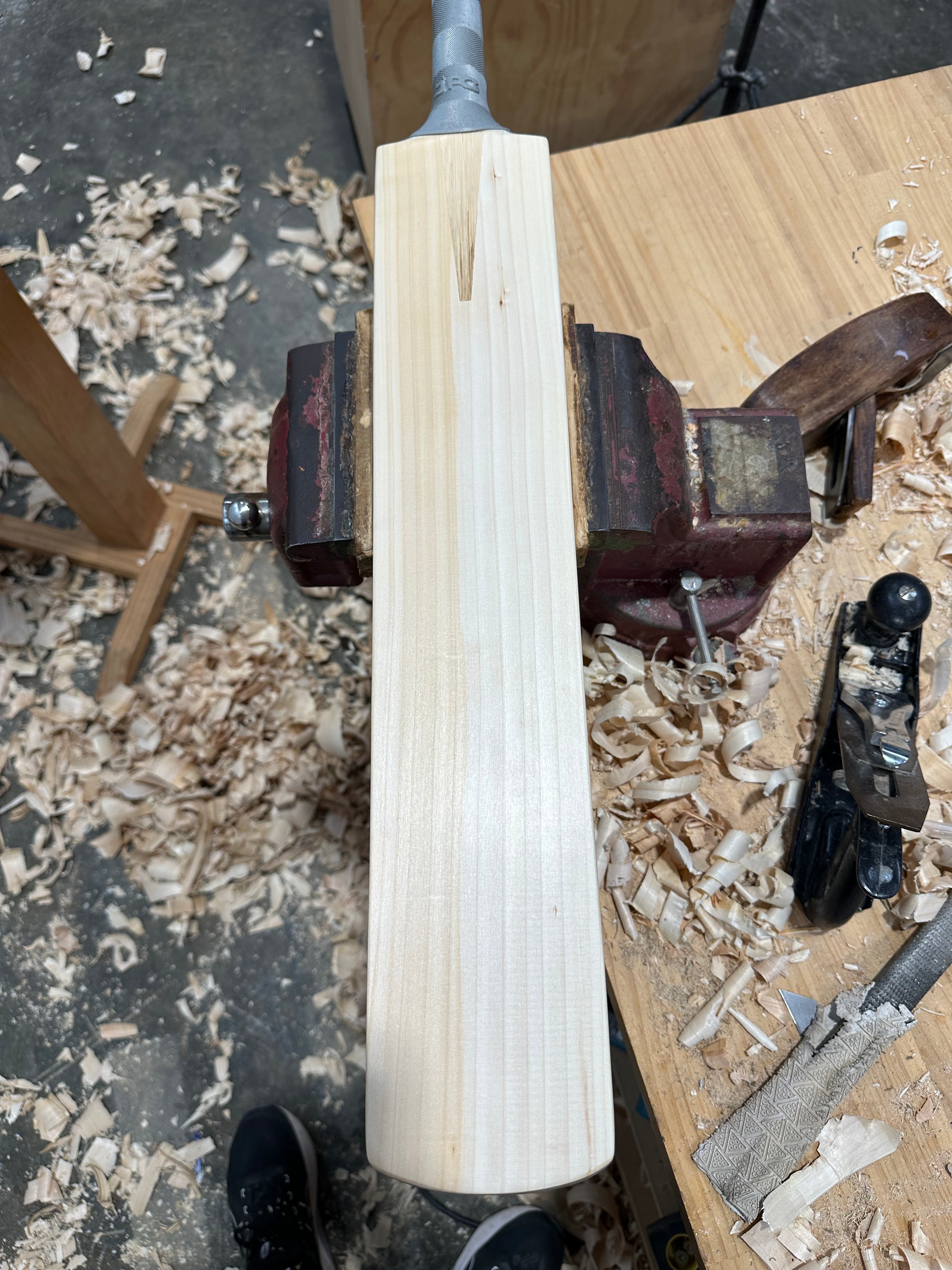 JPGavan Featherblade Cricket Bat - 084