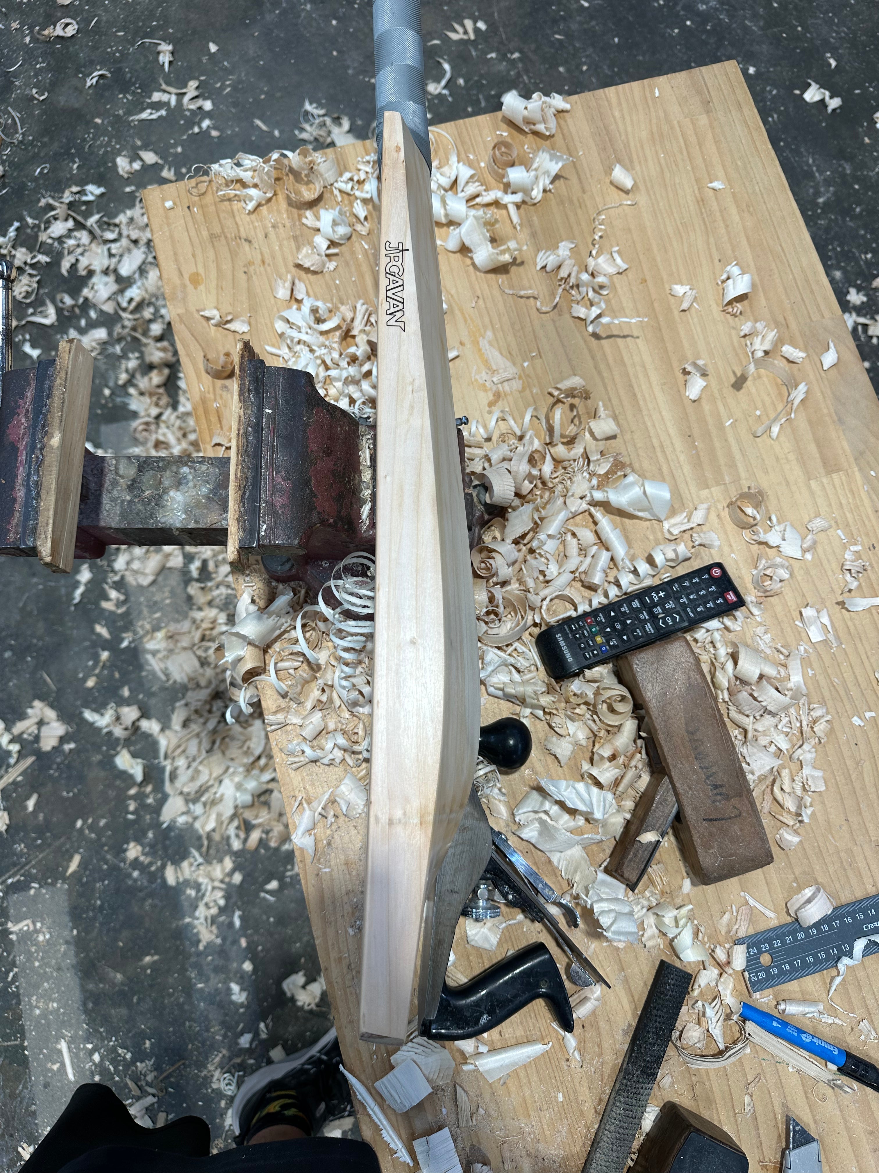 JPGavan Performance Cricket Bat - 096