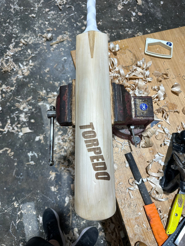 JPGavan Limited Edition Cricket Bat - 545 TORPEDO