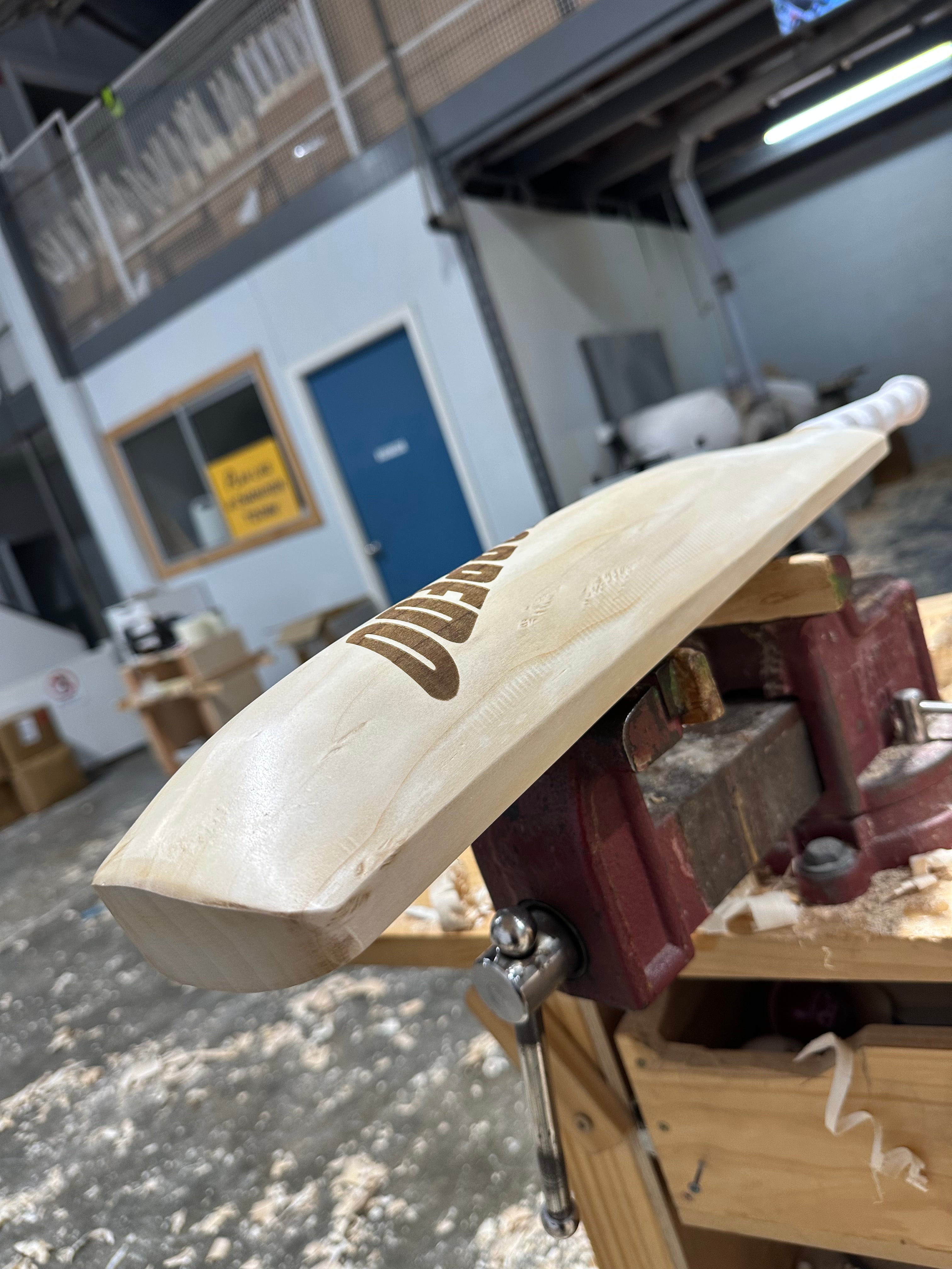 JPGavan Limited Edition Cricket Bat - 545 TORPEDO