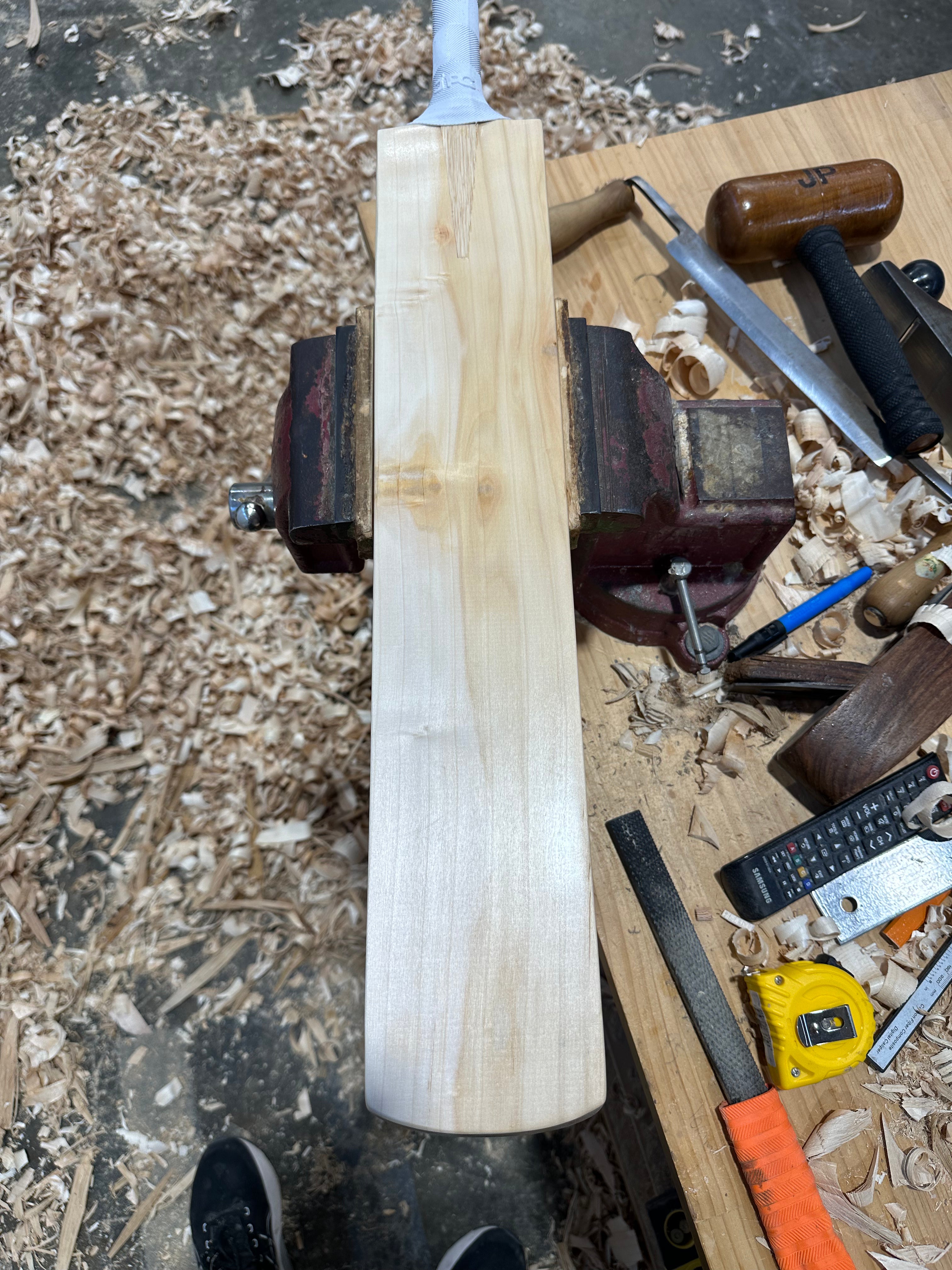 JPGavan Performance Cricket Bat - 198