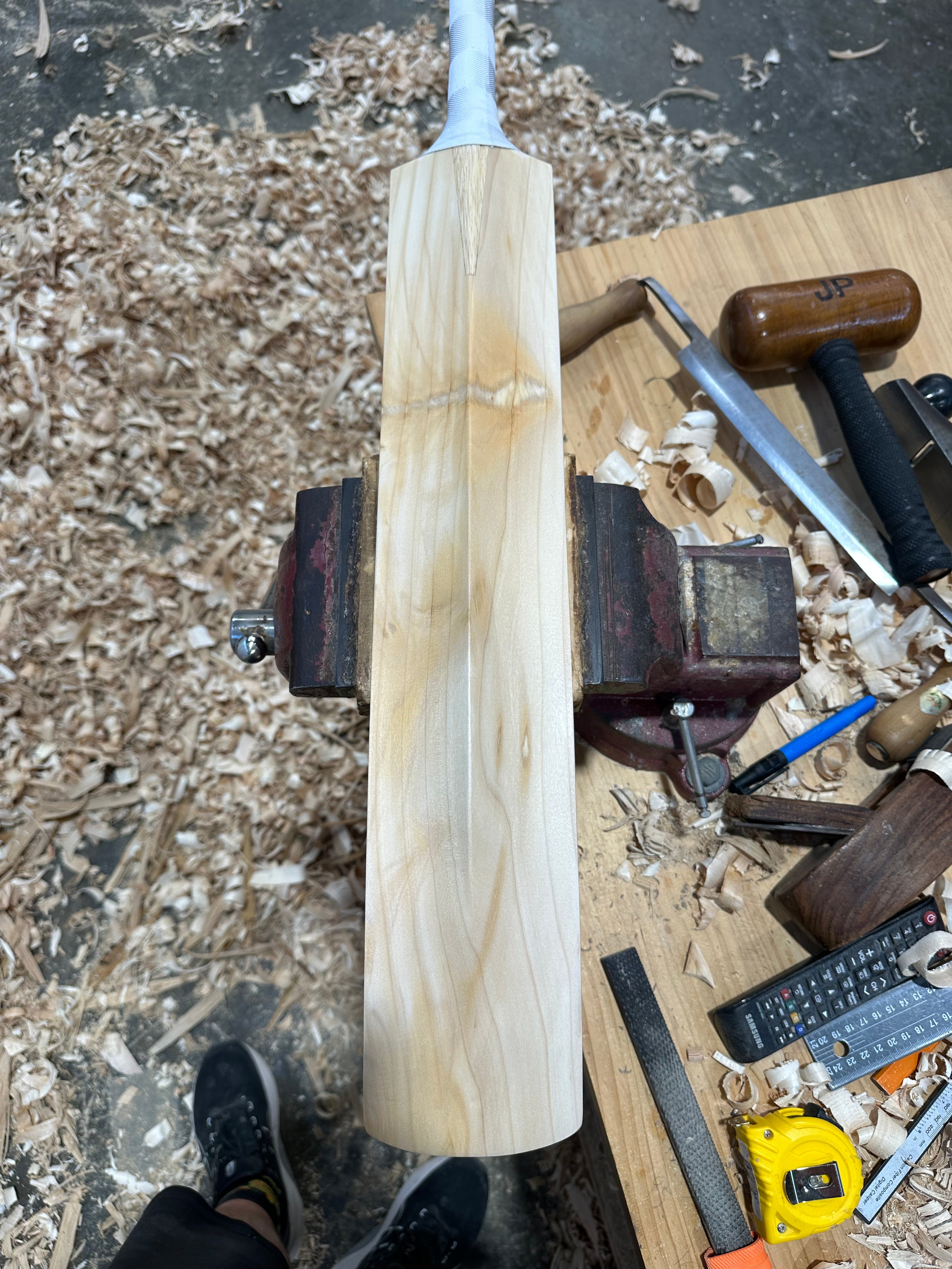 JPGavan Performance Cricket Bat - 198