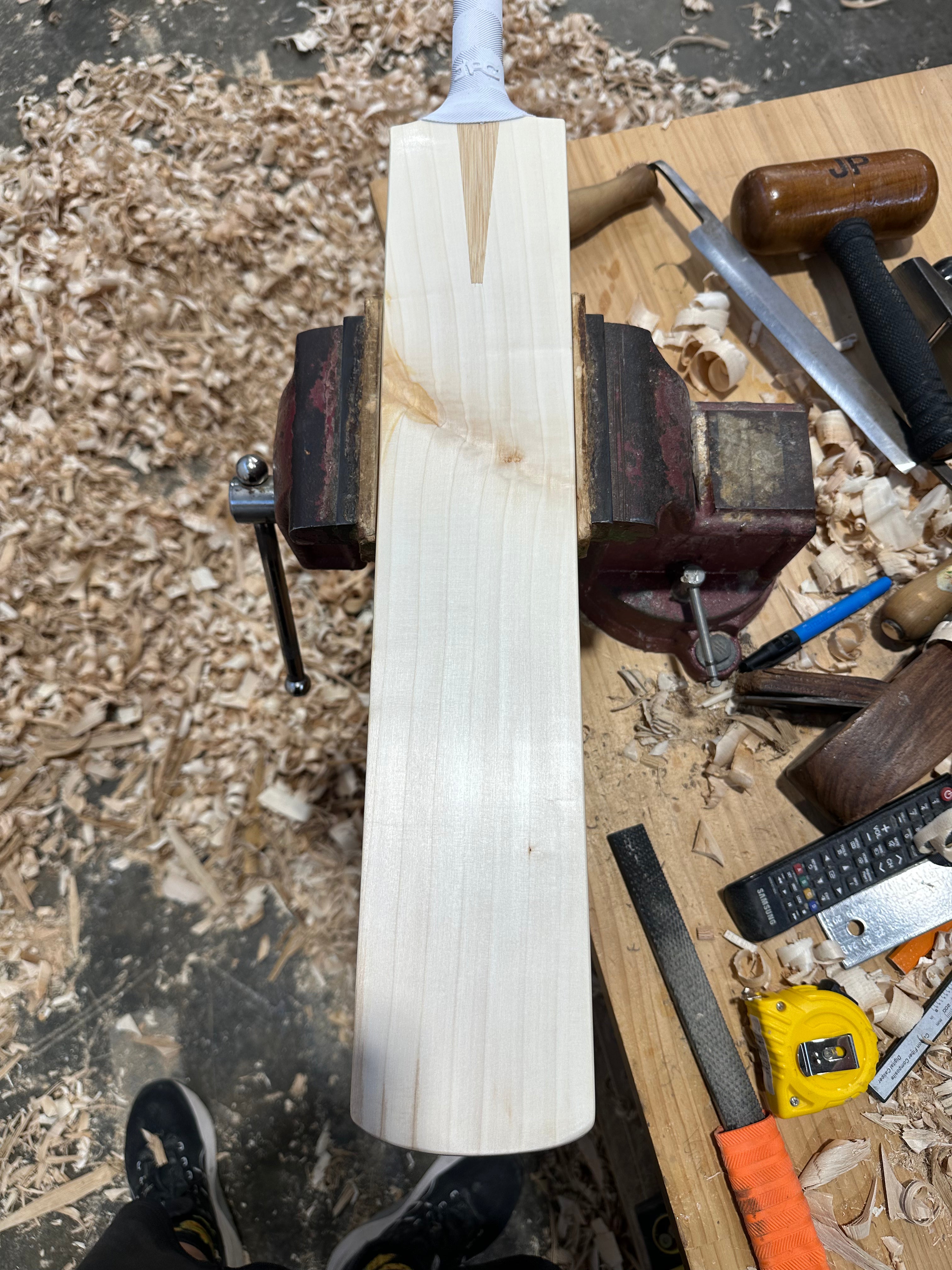 JPGavan Performance Cricket Bat - 199